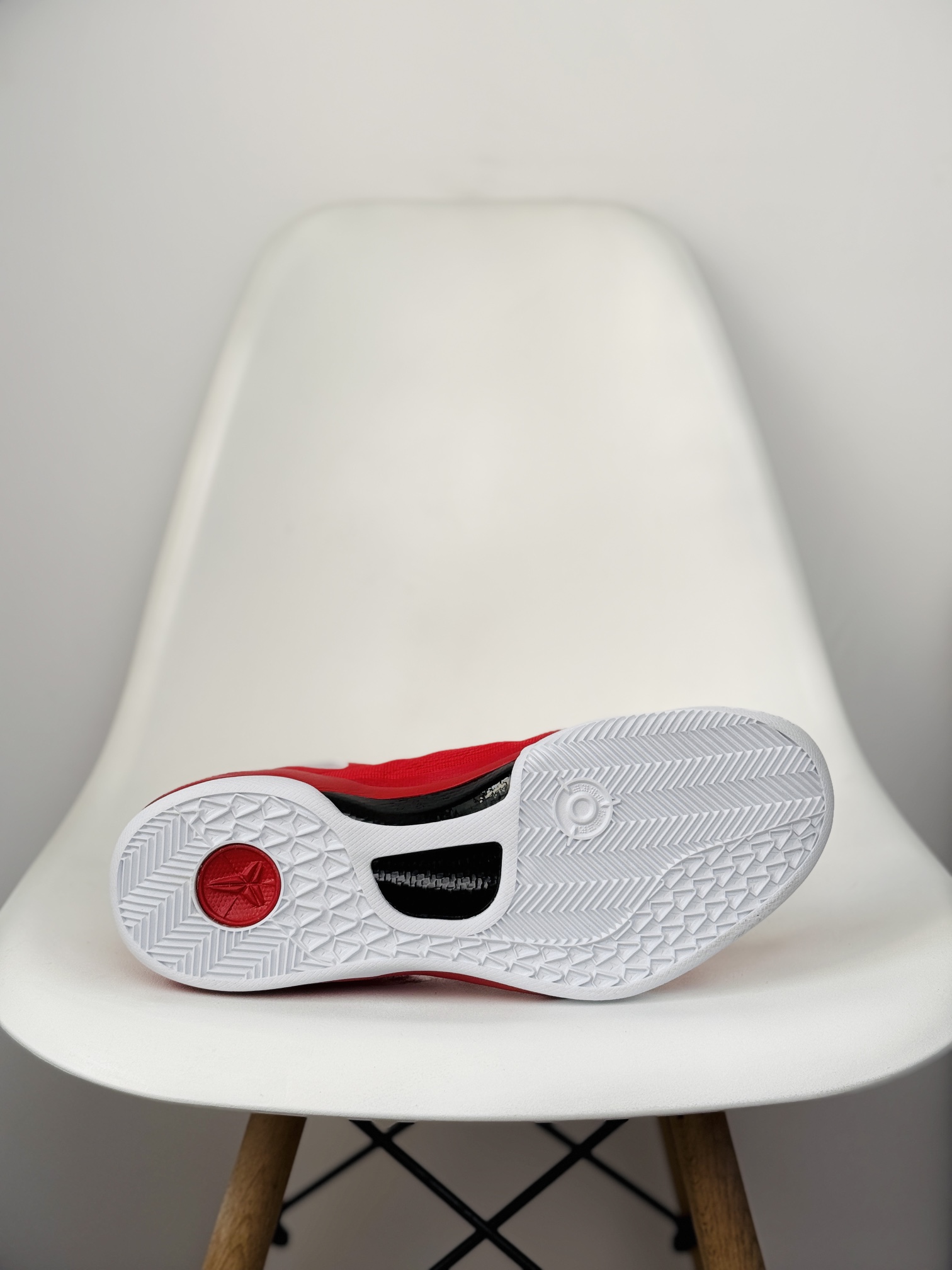 GX  Kobe 8 Protro University Red 科比8 低筒  全掌LUNARLON 鞋墊 籃球鞋 實戰鞋 球鞋 男鞋 波鞋 大学红 HF9550-600