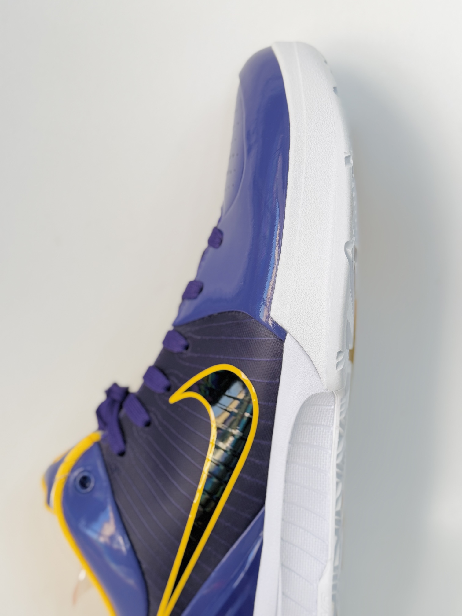  H12 UNDEFEATED Kobe4 Protro Zoom  低筒 前掌泡棉 后掌气垫  篮球 鞋 波鞋 街道休闲鞋 实战 男生 球鞋  紫金 CQ3869-500