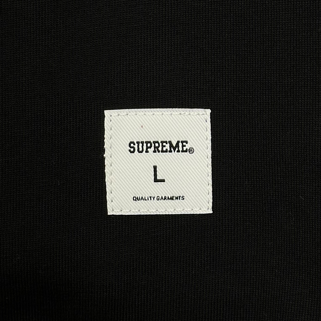  Supreme SS24 WEEK3  袖子刺绣 微标 梵文 圆领 长袖 T恤 男女同款  SUP-FW24-058