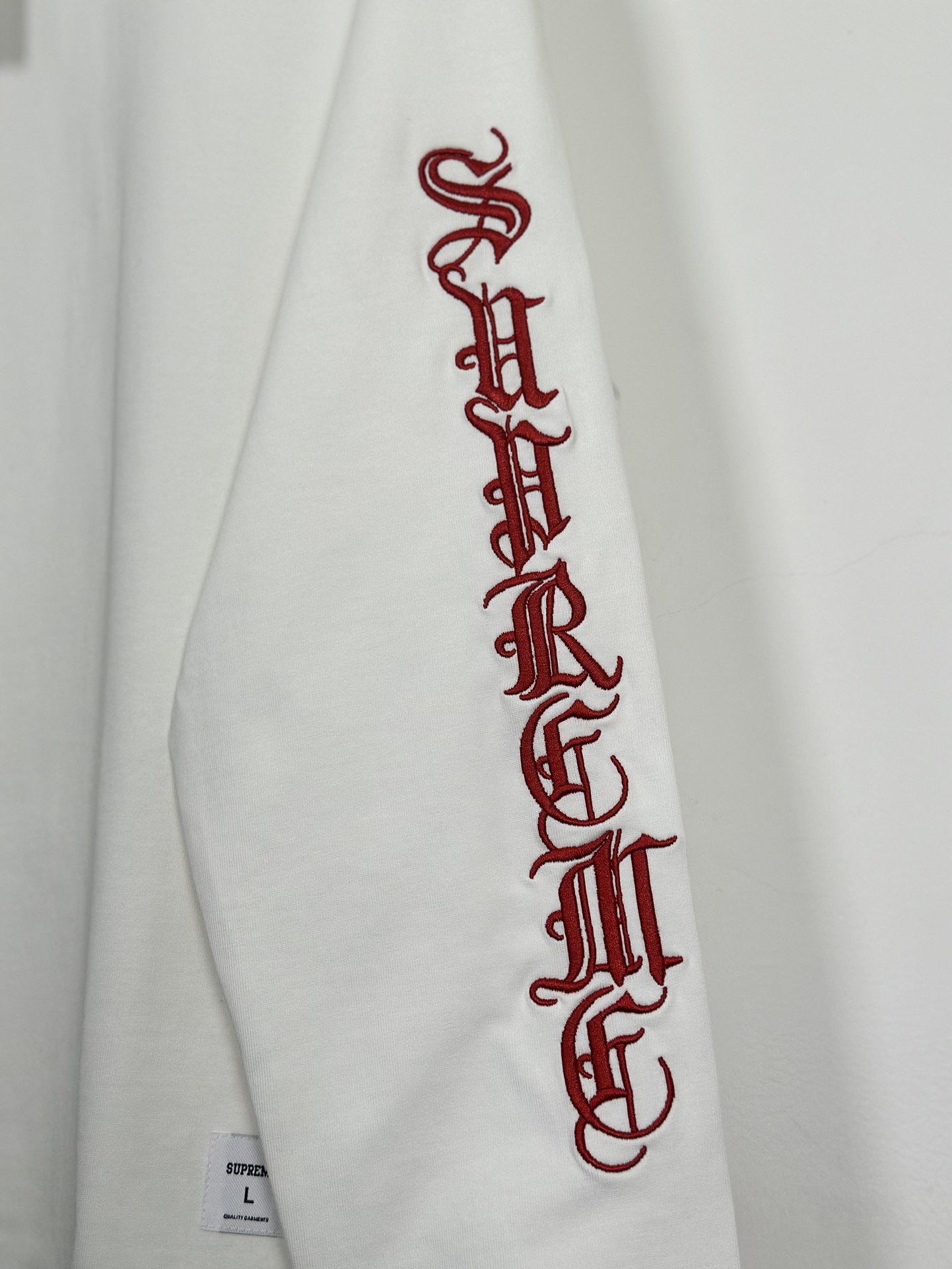  Supreme SS24 WEEK3  袖子刺绣 微标 梵文 圆领 长袖 T恤 男女同款  SUP-FW24-058