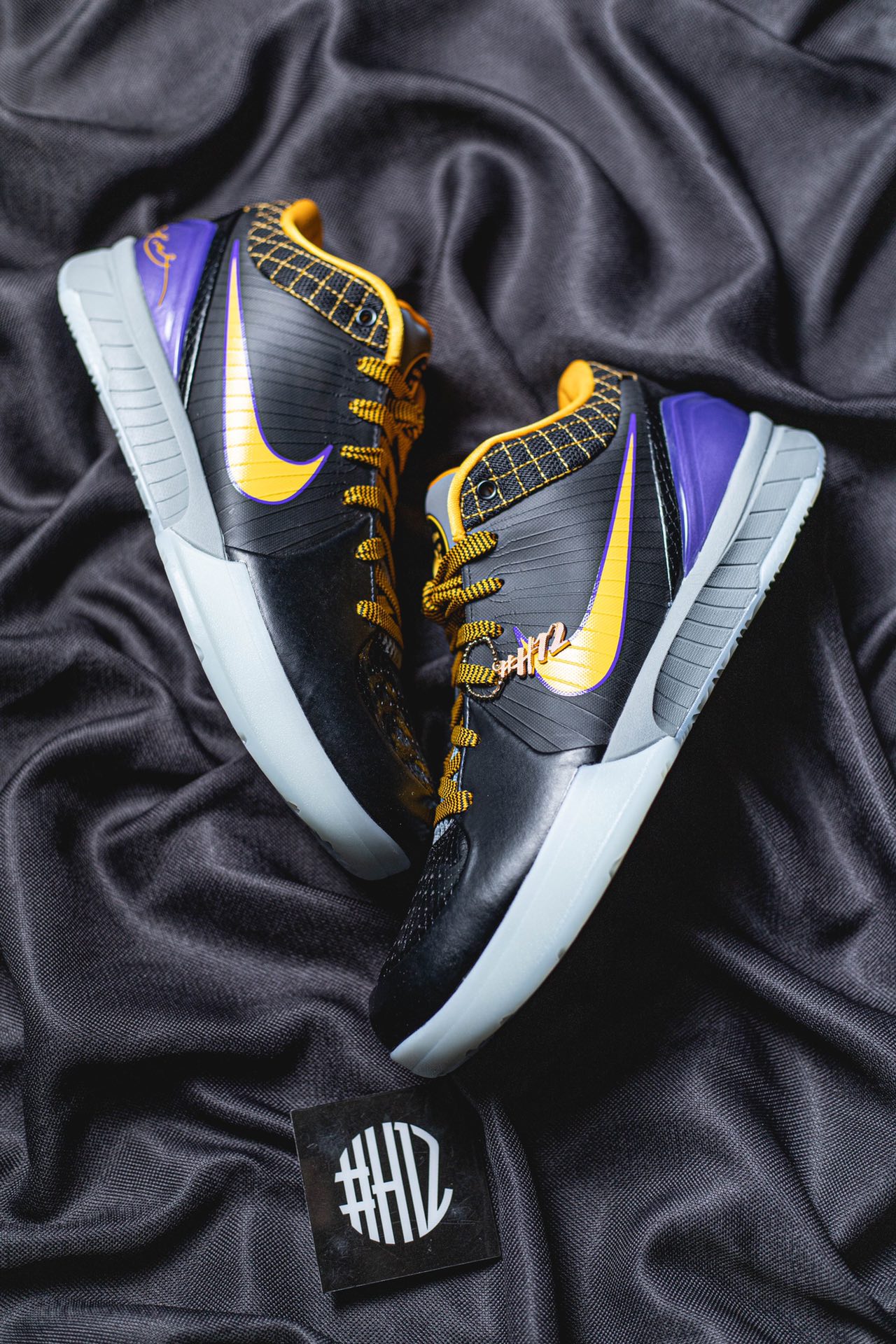  H12 Kobe4 Protro  Carpe Diem 低筒 前掌泡棉 后掌气垫  篮球 鞋 波鞋 街道休闲鞋 实战 男生 球鞋  及时行乐 AV6339-001 