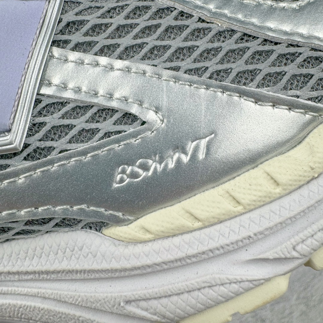  新版 The Basemen New Balance NB 1906R   低筒 复古跑鞋 耐磨透气 休闲鞋 运动鞋 波鞋 男士 女士  联名银色 M1906RBT 