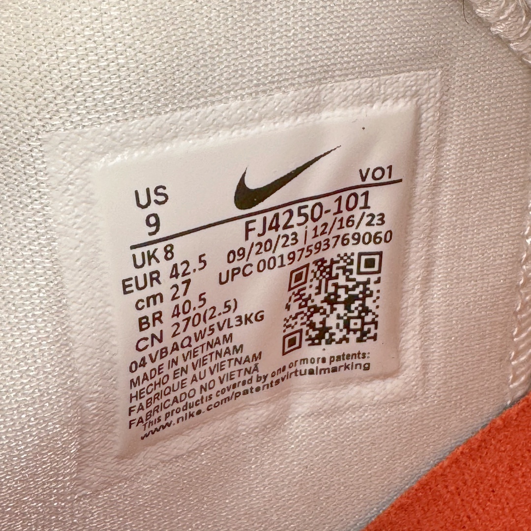  灭世/Max Nike Book Devin  布克一代  低筒 前后气垫   耐磨透氣 實戰籃球鞋 波鞋 球鞋 男鞋 波鞋 白黑响尾蛇 FJ4250-10