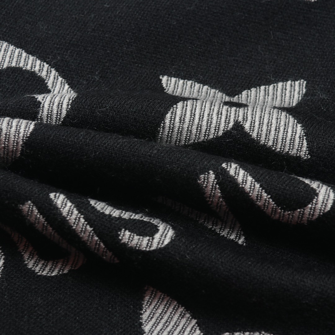  LV 22新款 满印长围巾