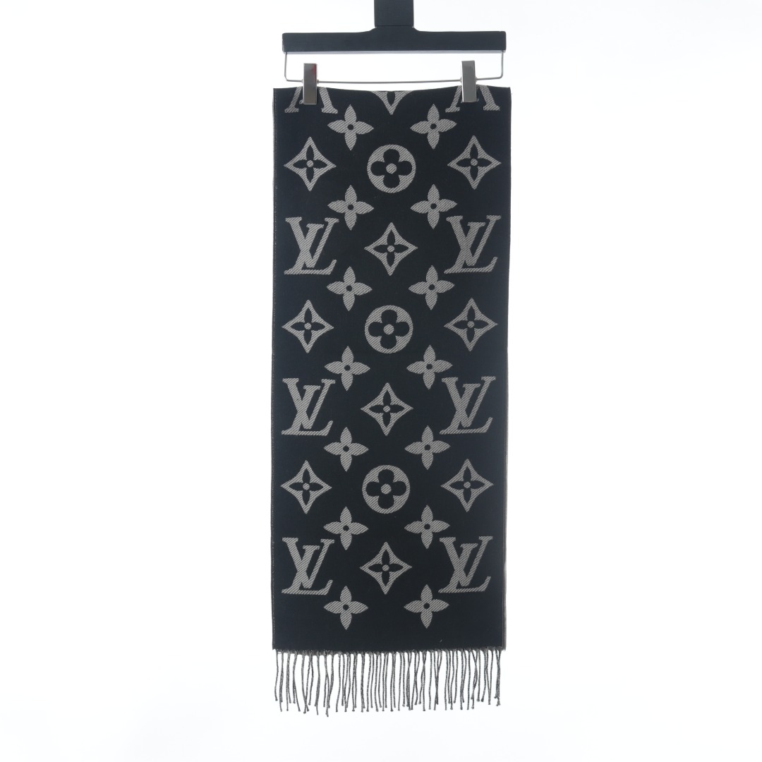  LV 22新款 满印长围巾