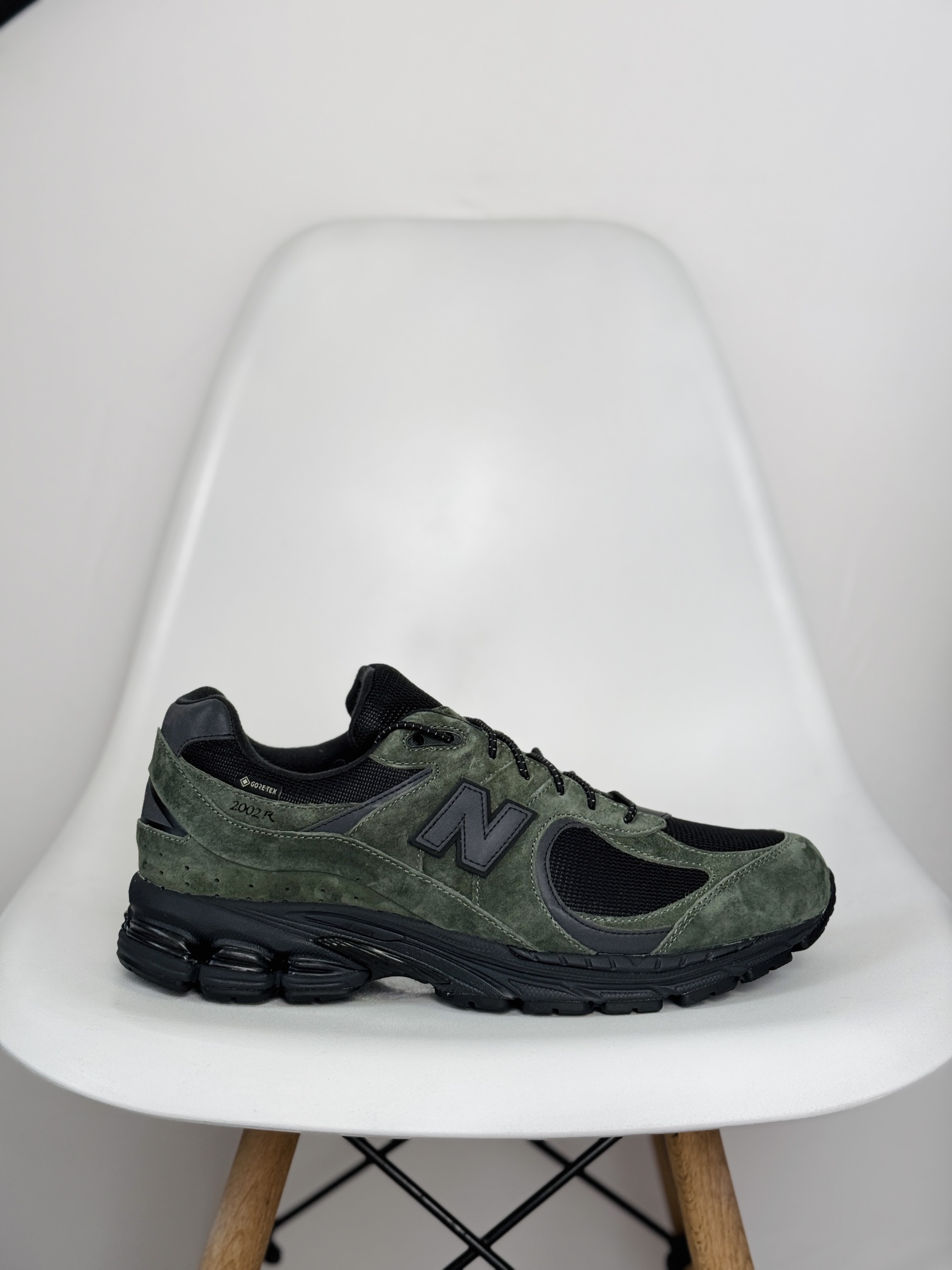  新版 JJJJound New Balance NB 2002R  Gore-Tex 复古 低筒 跑步鞋 运动鞋 休闲鞋 波鞋  男鞋 女鞋 松木绿 M2002RXY