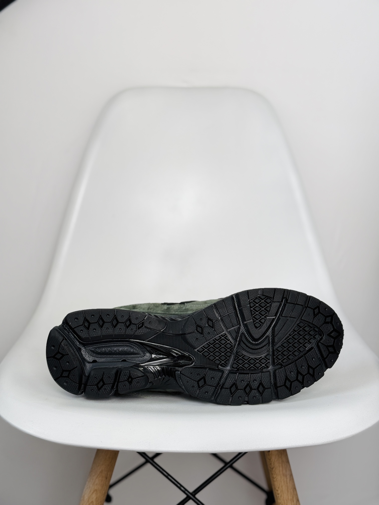  新版 JJJJound New Balance NB 2002R  Gore-Tex 复古 低筒 跑步鞋 运动鞋 休闲鞋 波鞋  男鞋 女鞋 松木绿 M2002RXY