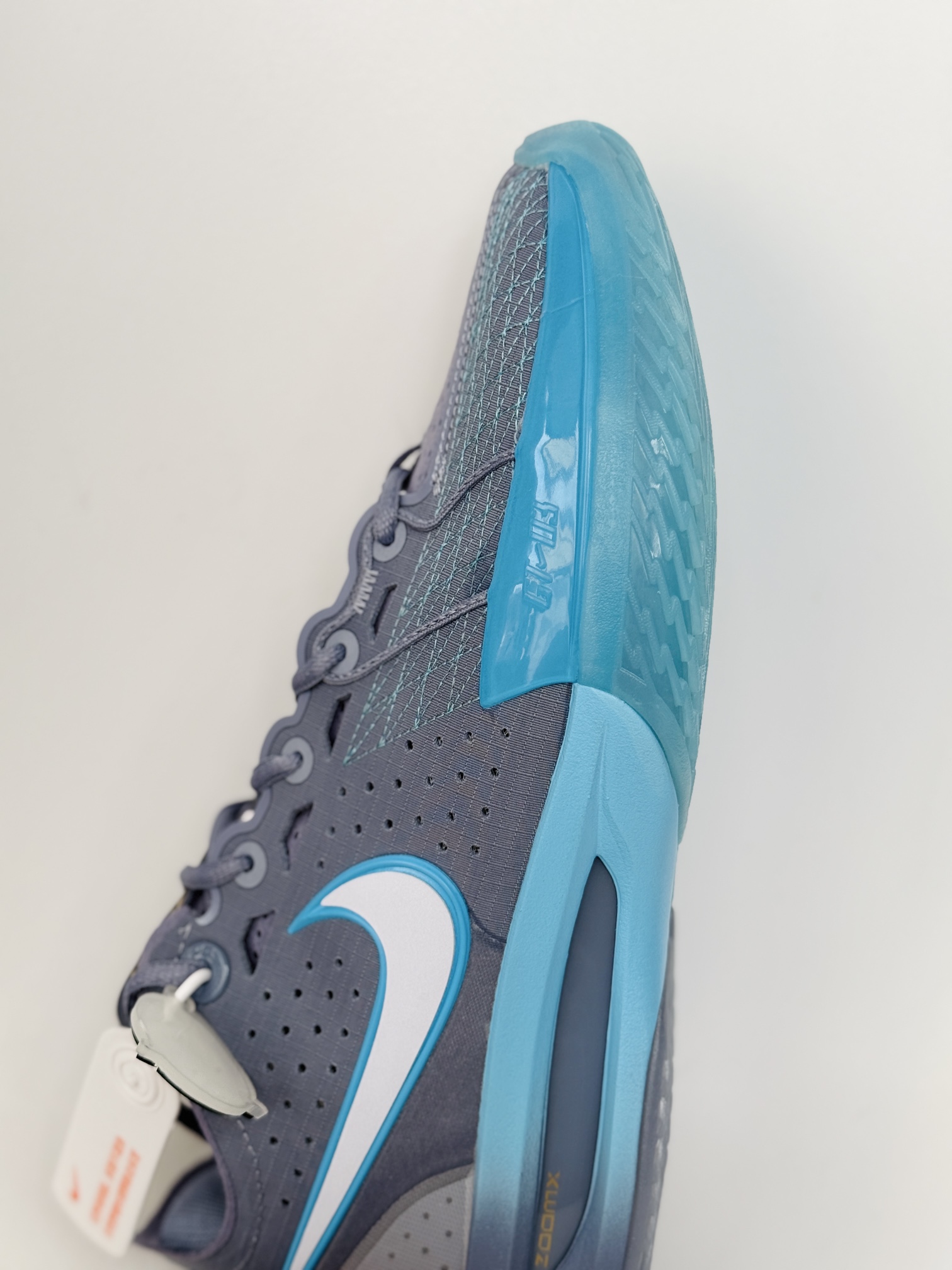  灭世纯原 ZOOM GT Cut 3  中筒  篮球鞋 球鞋 实战鞋 全掌气垫 后卫精英 TPU抗扭 男鞋 波鞋 回到未来 DV2913-402