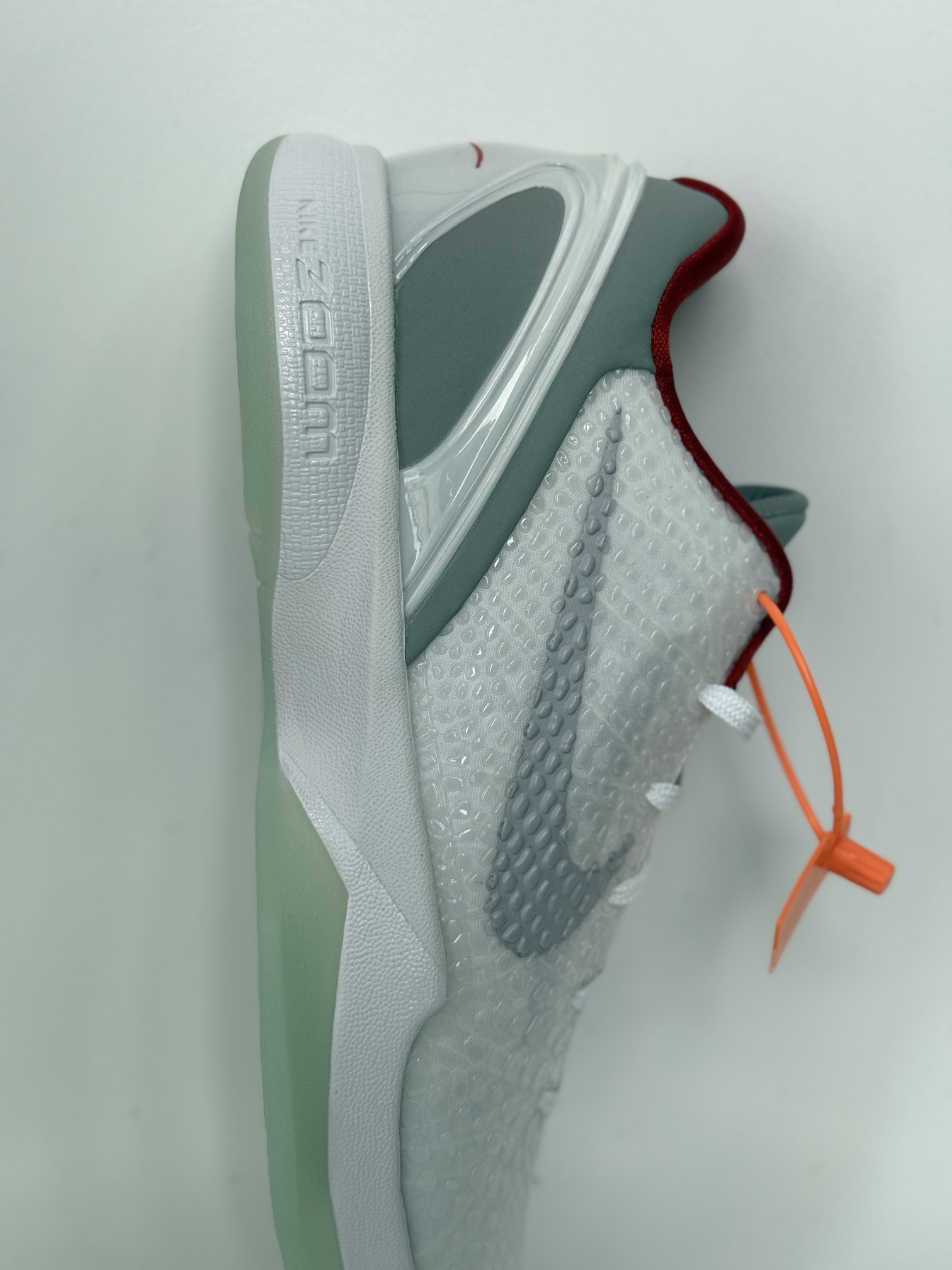  STAR -S级别 Kobe 6 篮球鞋 球鞋 波鞋 实战鞋 运动耐磨防滑 男鞋  白椰子