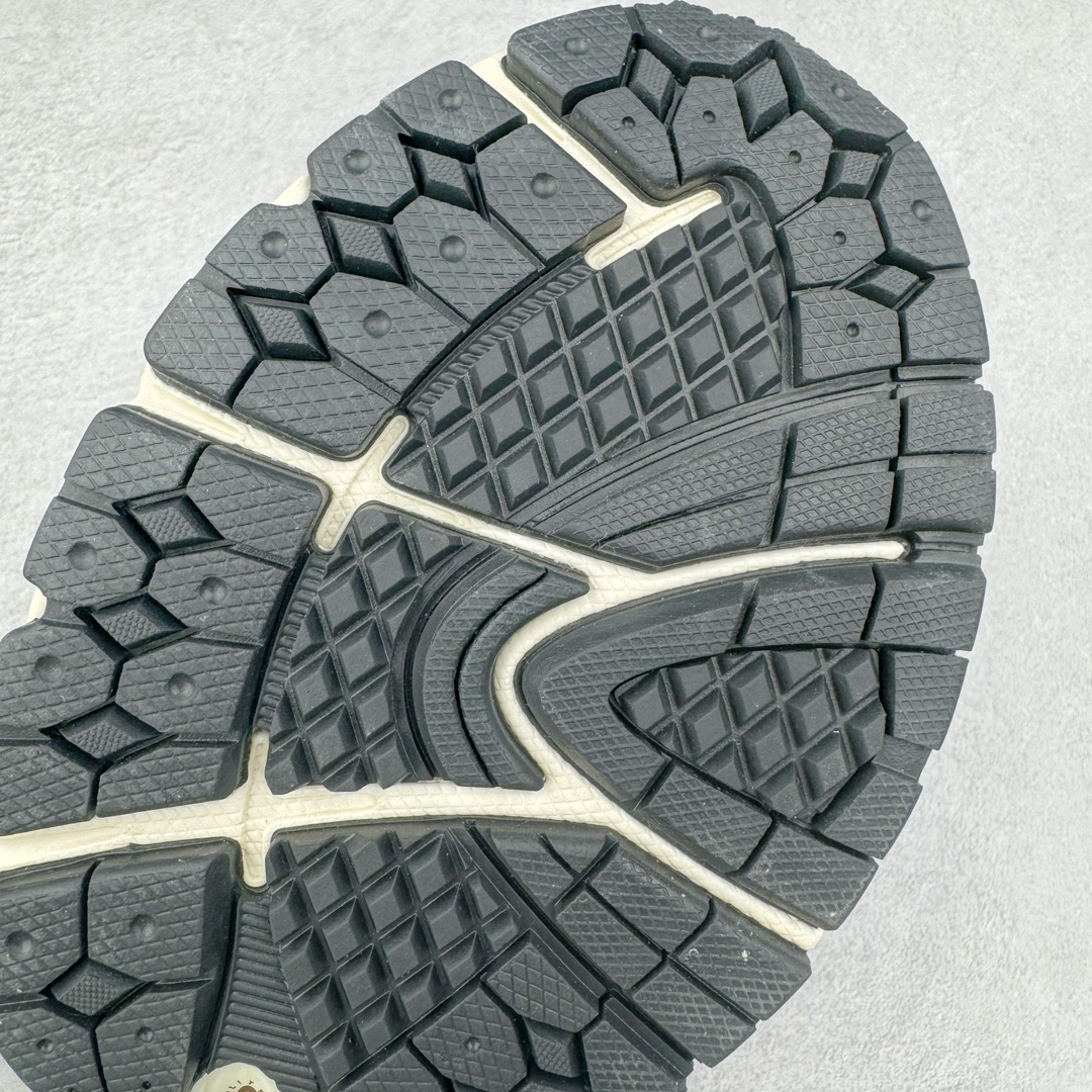  新版 New Balance NB 2002R  Gore-Tex 复古 低筒 跑步鞋 运动鞋 休闲鞋 波鞋  男鞋 女鞋 棕灰M2002RHS 