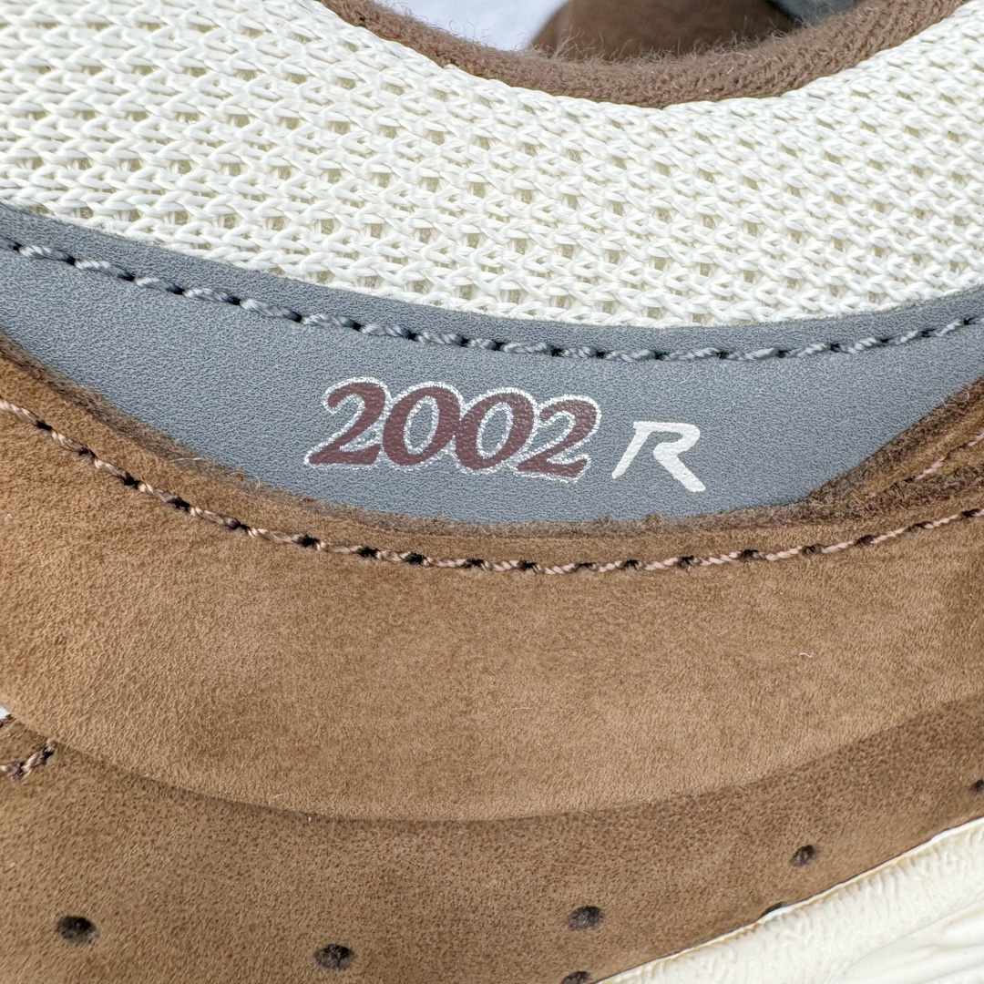  新版 New Balance NB 2002R  Gore-Tex 复古 低筒 跑步鞋 运动鞋 休闲鞋 波鞋  男鞋 女鞋 棕灰M2002RHS 