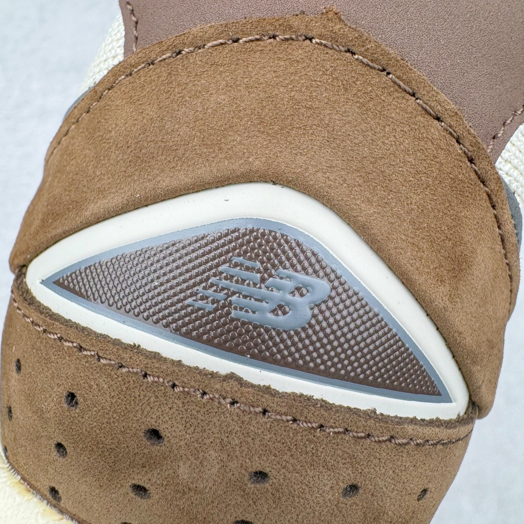  新版 New Balance NB 2002R  Gore-Tex 复古 低筒 跑步鞋 运动鞋 休闲鞋 波鞋  男鞋 女鞋 棕灰M2002RHS 