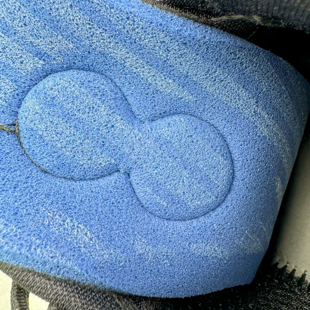  S2  Kobe5  zoom  Year OF the Mamba 科比 5  前掌气垫 后掌EVA 籃球鞋 球鞋 實戰鞋  真碳板  波鞋  黑紫金 IB4481-500