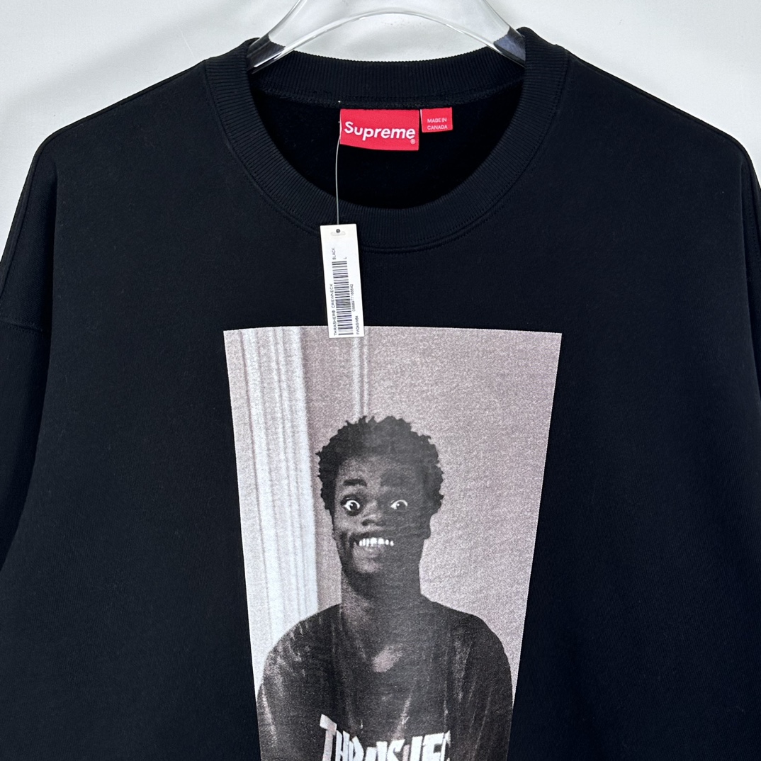 Supreme THRASHER FW24 WEEK6 Crewneck 圆领 人物 加绒 长袖卫衣  黑色 灰色  SUP-FW24-126