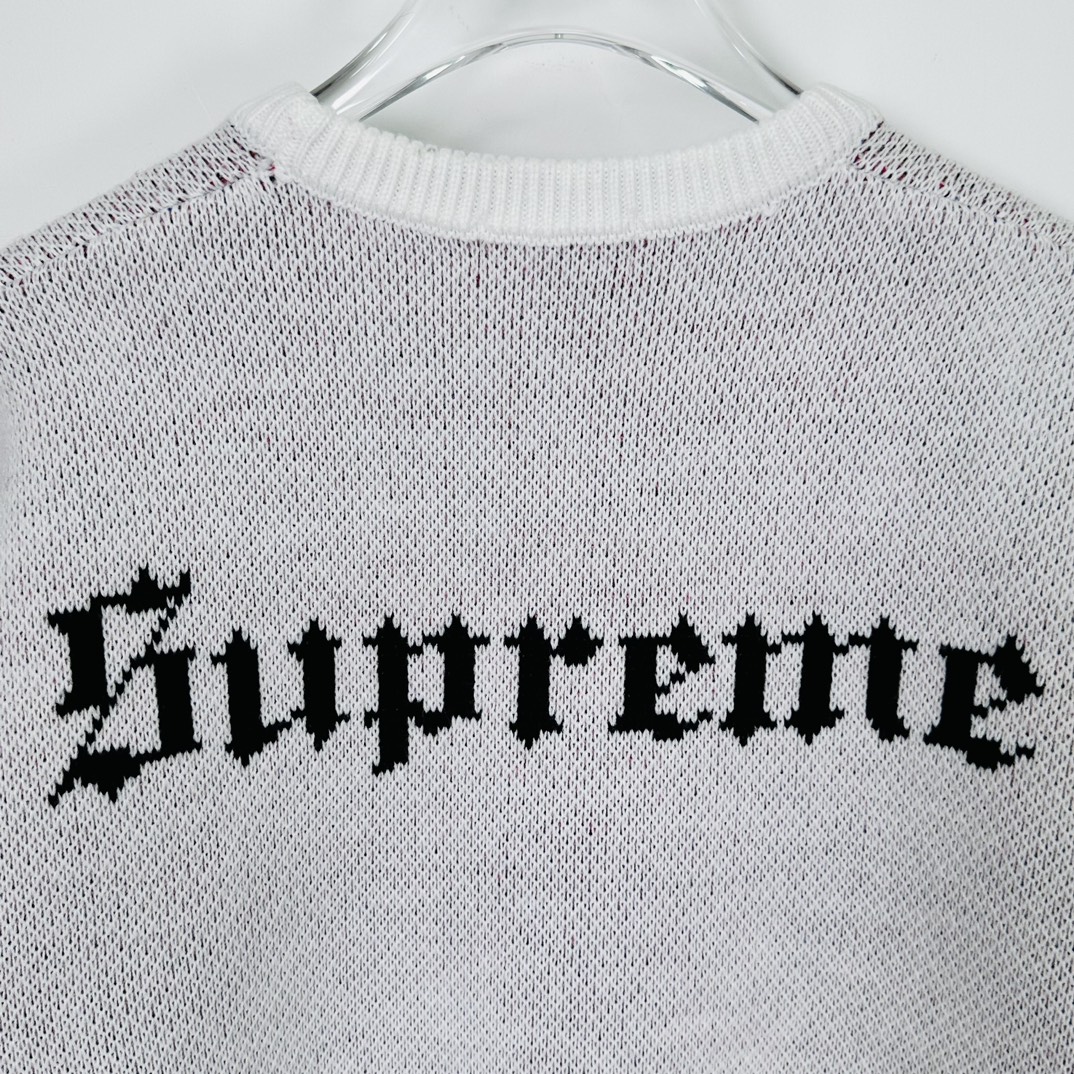   Supreme FW24 WEEK8 Show White Sweater 圆领 毛衣 人物 加绒 长袖卫衣  白雪公主 黑色 灰色