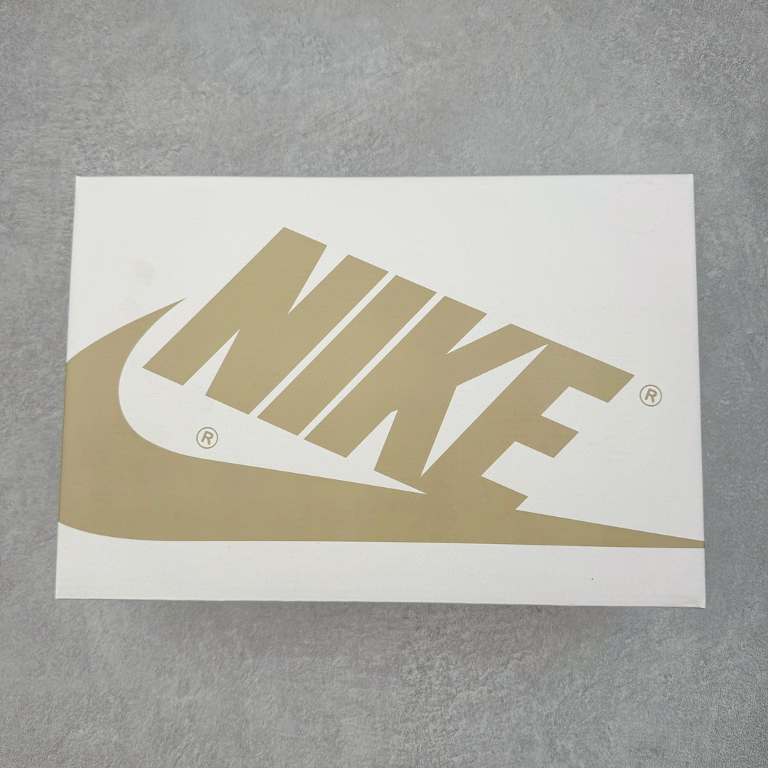  天花板 Travis Scott x Air Jordan 1 Low  倒钩 低筒 倒钩 板鞋 篮球鞋 波鞋 男女同款  亲友限定 白色 