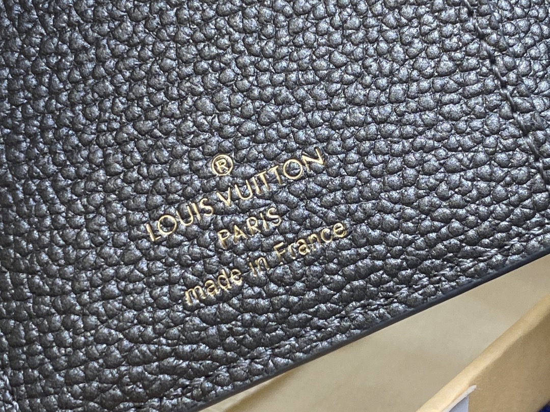  LOUIS VUITTON Portefeuile Sala NIM LV 路易威登  压印微标开合 钱包  长夹  短夹 零钱包 卡包 压印微标 M12172/M12680/M12188/M12536/M12177/M12178