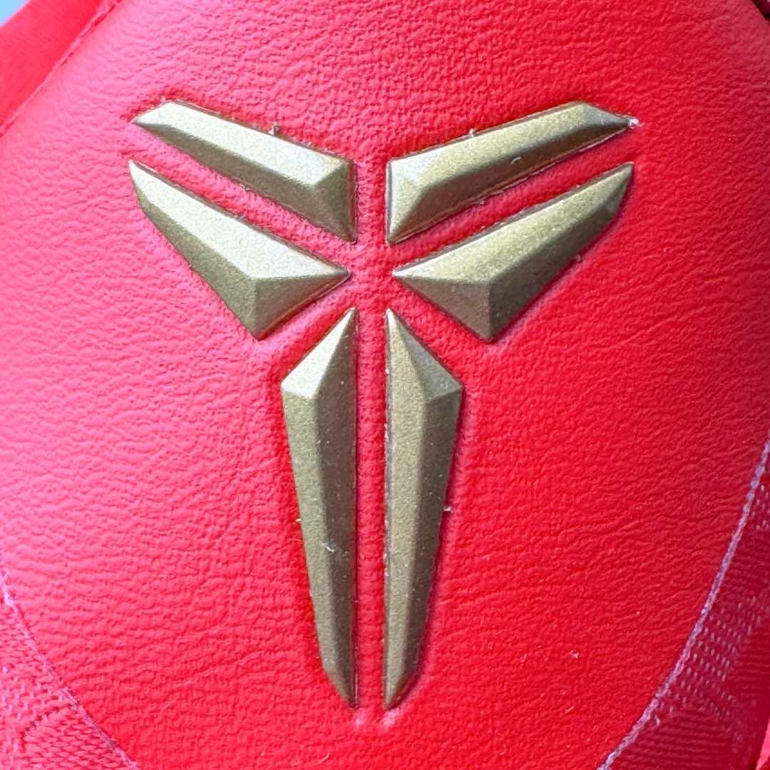 S2  Kobe5  zoom  Year OF the Mamba 科比 5  前掌气垫 后掌EVA 籃球鞋 球鞋 實戰鞋  真碳板  波鞋  蛇年 大红 HF5182-600