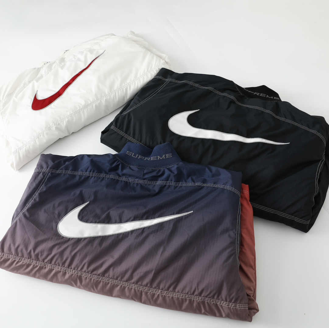 Supreme x Nike  联名款  保暖夹克 棉服 长袖 秋冬款 男女同款  反光线 黑色 白色 