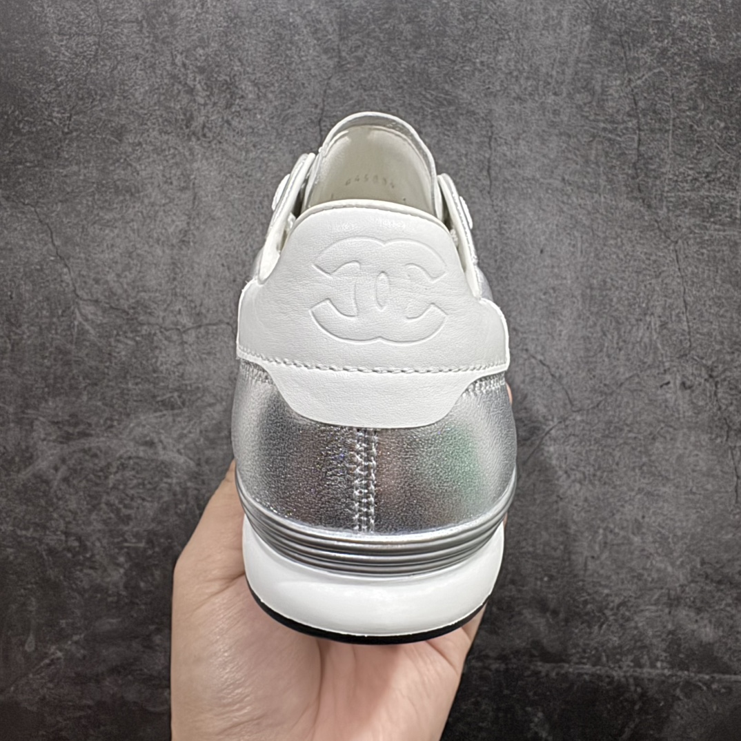  CHANEL 香奈儿  24A德训鞋  低筒 圆头运动鞋 休闲鞋 跑步鞋 女鞋  银色 G45839-B17445-NZB00