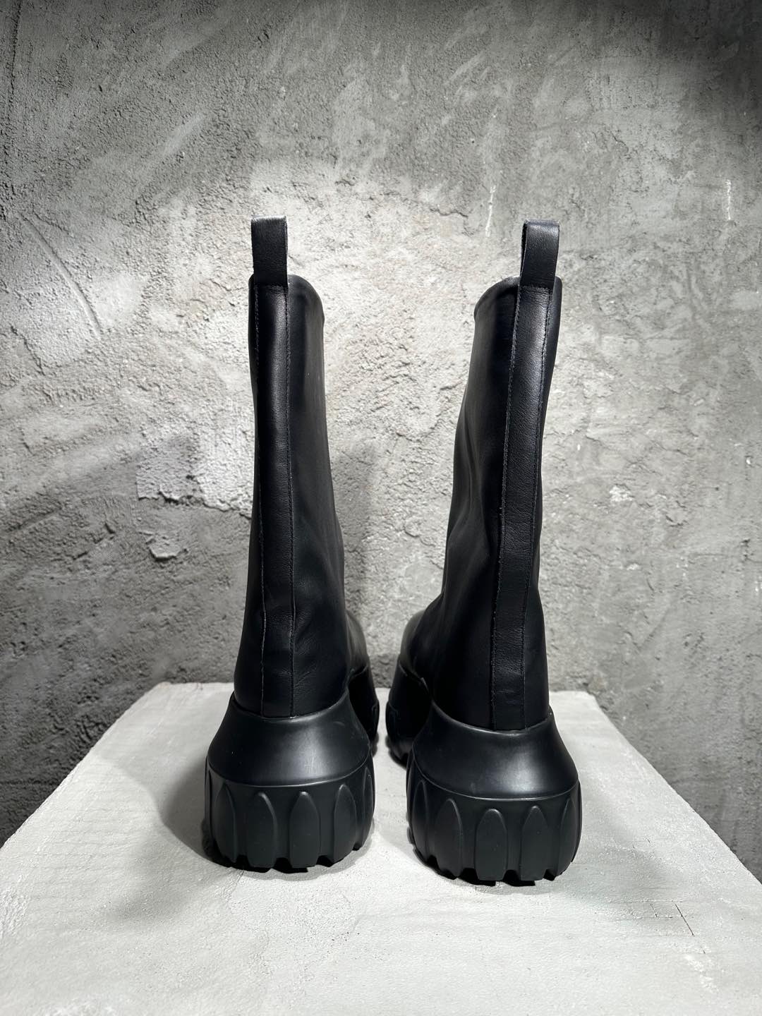 RICK OWENS RO High-Top Black Hollywood  高筒 厚底 板鞋 休闲鞋 男鞋 女鞋 波鞋  皮質  RU01E5864LOO99-01