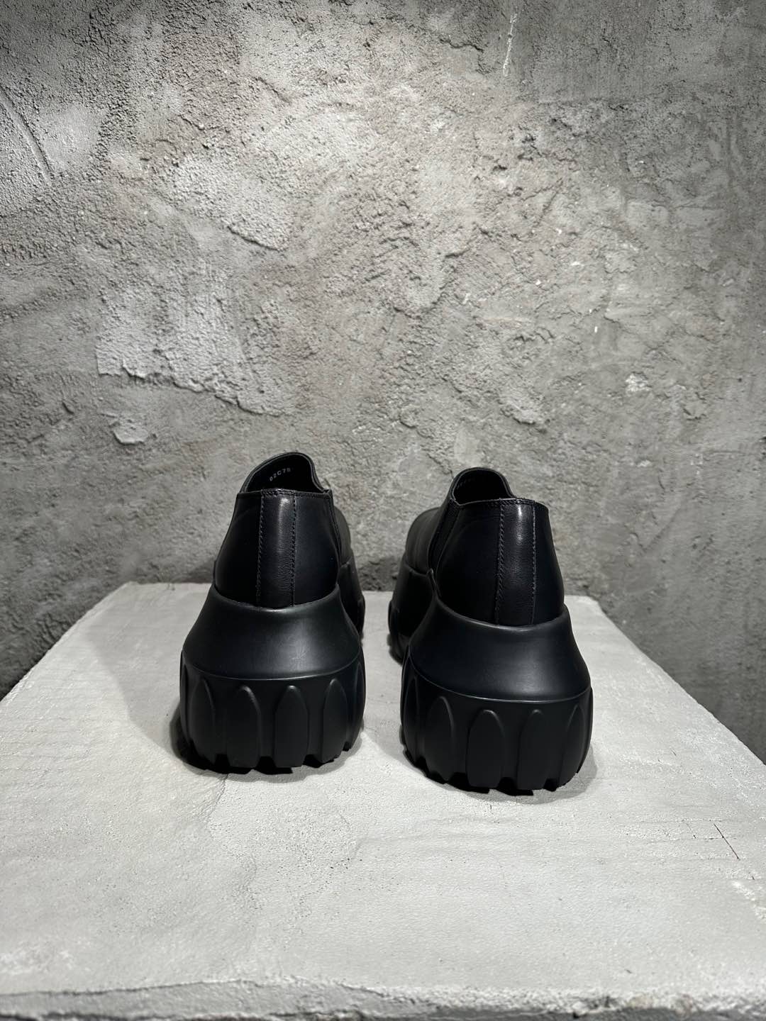 RICK OWENS RO High-Top Black Hollywood  高筒 厚底 板鞋 休闲鞋 男鞋 女鞋 波鞋  皮質 RU02D6863LOO-99