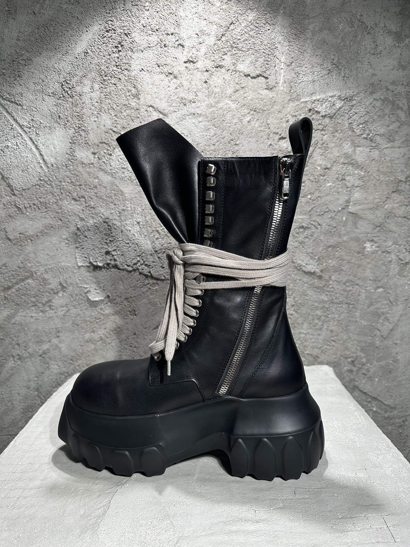 RICK OWENS RO High-Top Black 高筒 厚底 板鞋 休闲鞋 男鞋 女鞋 波鞋  皮質  RP21S3883LDE-09 RU01D3880LOO-99