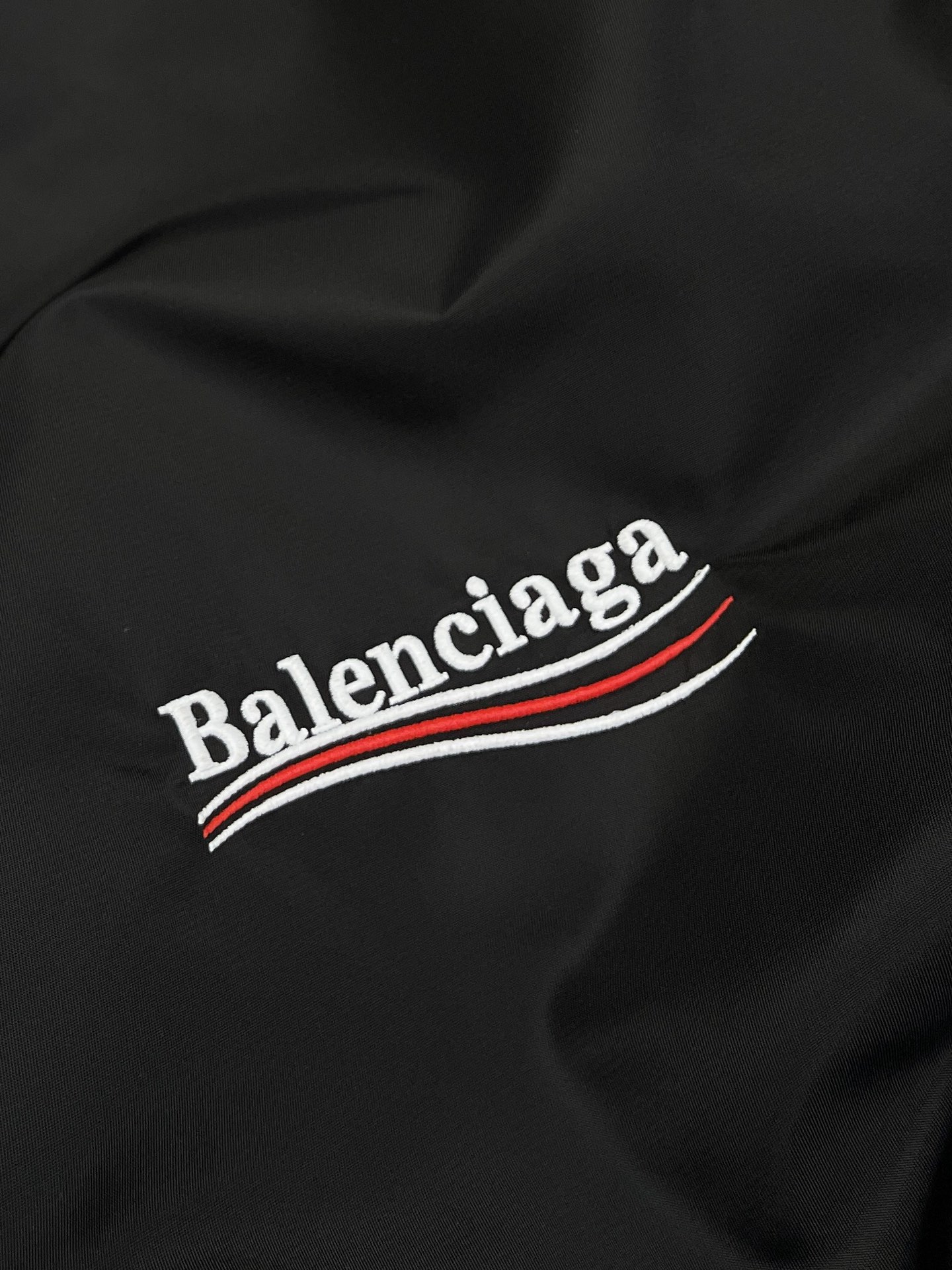 新版 Balenciaga 巴黎世家 POLITICAL CAMPAIGN VARSITY 夹克飞行服 黑色 外套防风保暖长袖 