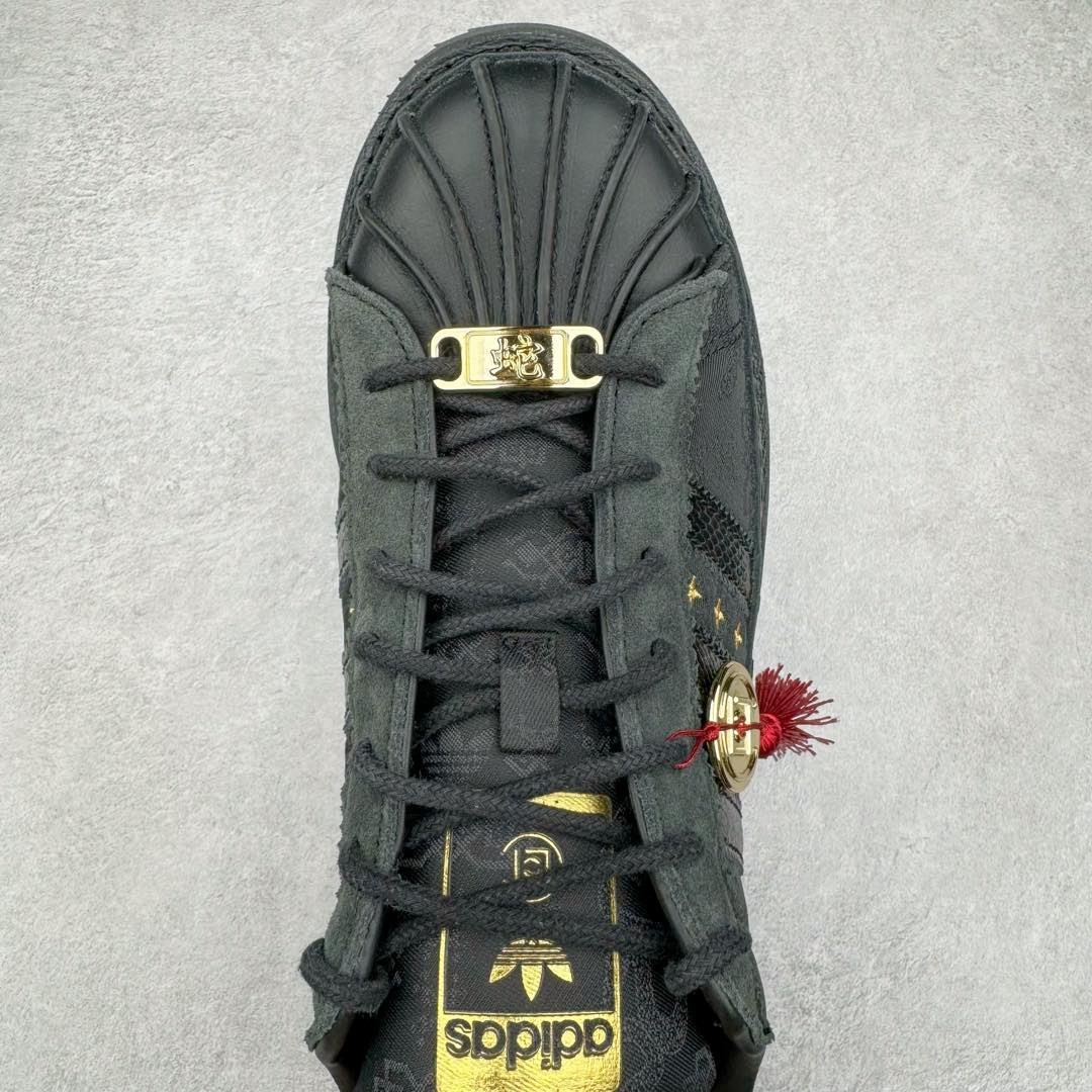  CLOT x Neighbored x adidas Originals Superstar 陈冠希 低筒 复古板鞋 休闲鞋 男鞋 女鞋 黑丝绸 JR5114