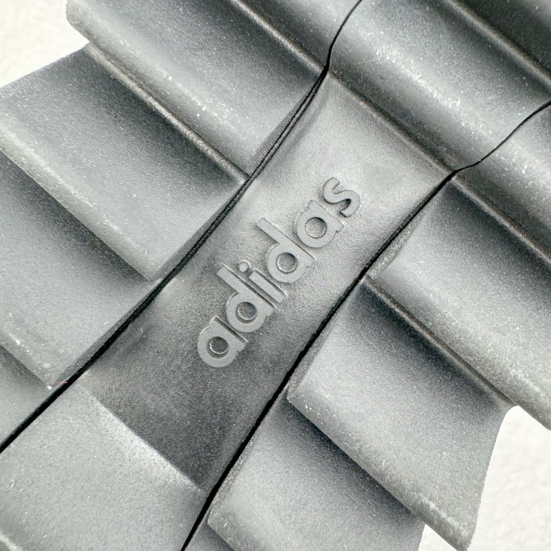  CLOT x Neighbored x adidas Originals Superstar 陈冠希 低筒 复古板鞋 休闲鞋 男鞋 女鞋 黑丝绸 JR5114