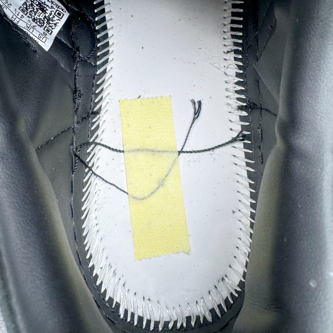  CLOT x Neighbored x adidas Originals Superstar 陈冠希 低筒 复古板鞋 休闲鞋 男鞋 女鞋 黑丝绸 JR5114