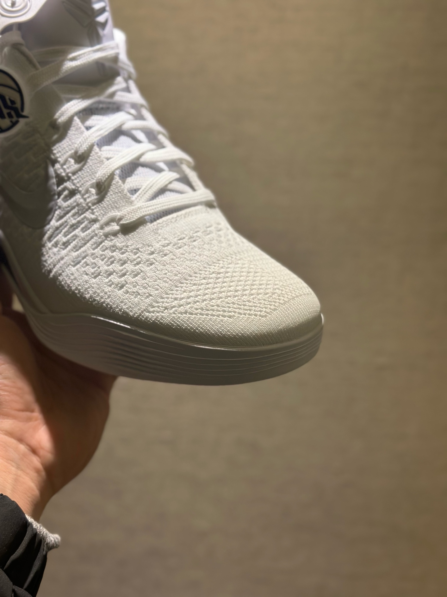 灭世 KOBE 9 ELITE LOW PROTRO "HALO  低筒 篮球鞋 实战鞋 球鞋 男鞋 波鞋  白色 FZ7334-100