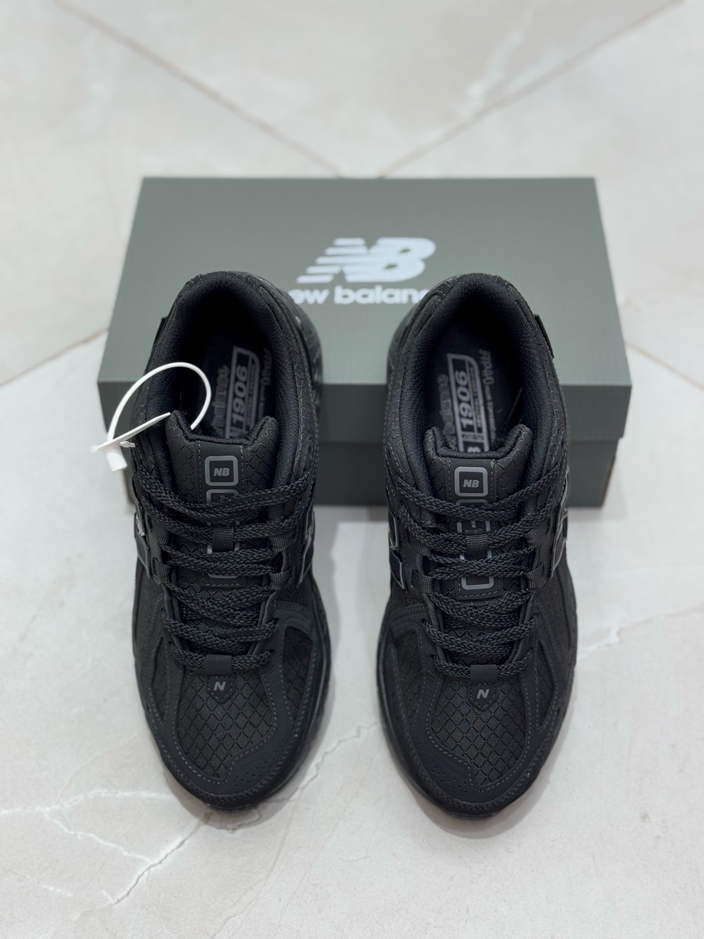 新版  New Balance NB Cordura Triple Black 1906R 低筒 复古跑鞋 耐磨透气 休闲鞋 运动鞋 男鞋 女鞋C 黑色M1906RWF