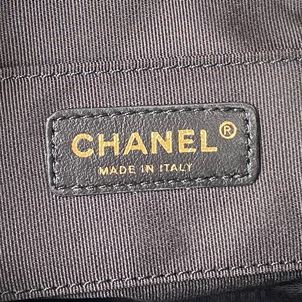 Chanel 香奈儿 Duma 金扣 菱格 牛皮 背包 双肩包 黑色 白色 AS2908-B09750-94305 10601