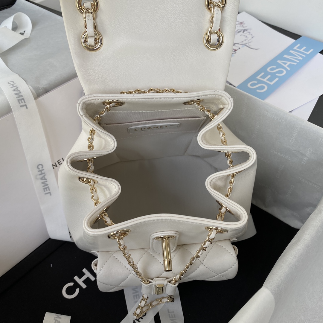 Chanel 香奈儿 Duma 金扣 菱格 牛皮 背包 双肩包 黑色 白色 AS2908-B09750-94305 10601