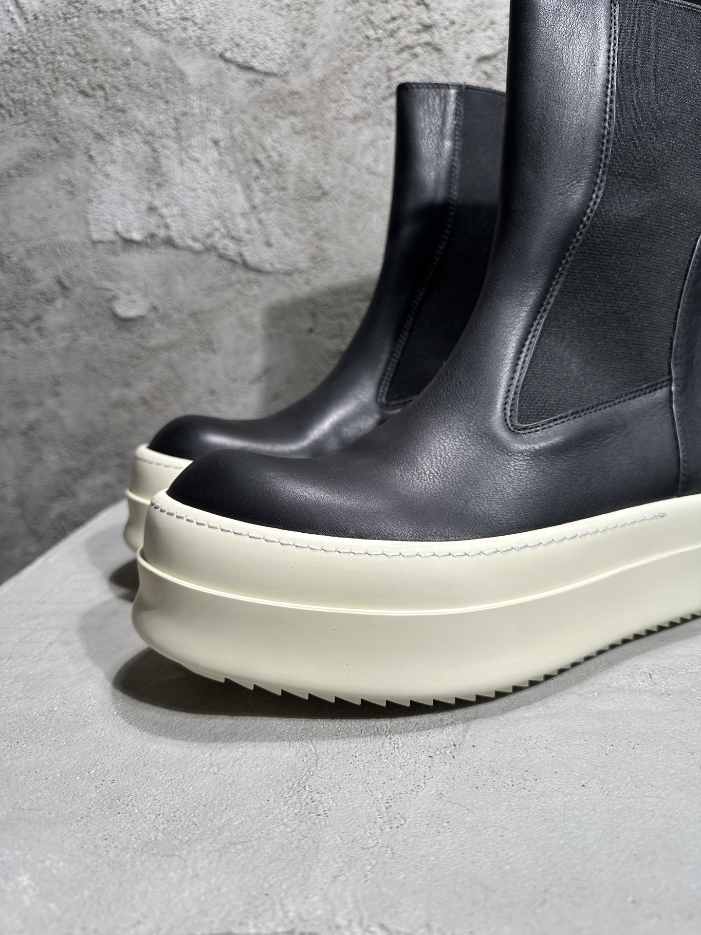 RICK OWENS RO High-Top Black 高筒 厚底 板鞋 休闲鞋 男鞋 女鞋 波鞋  皮質 切尔西靴 黑白 DS20F1806RUH-91