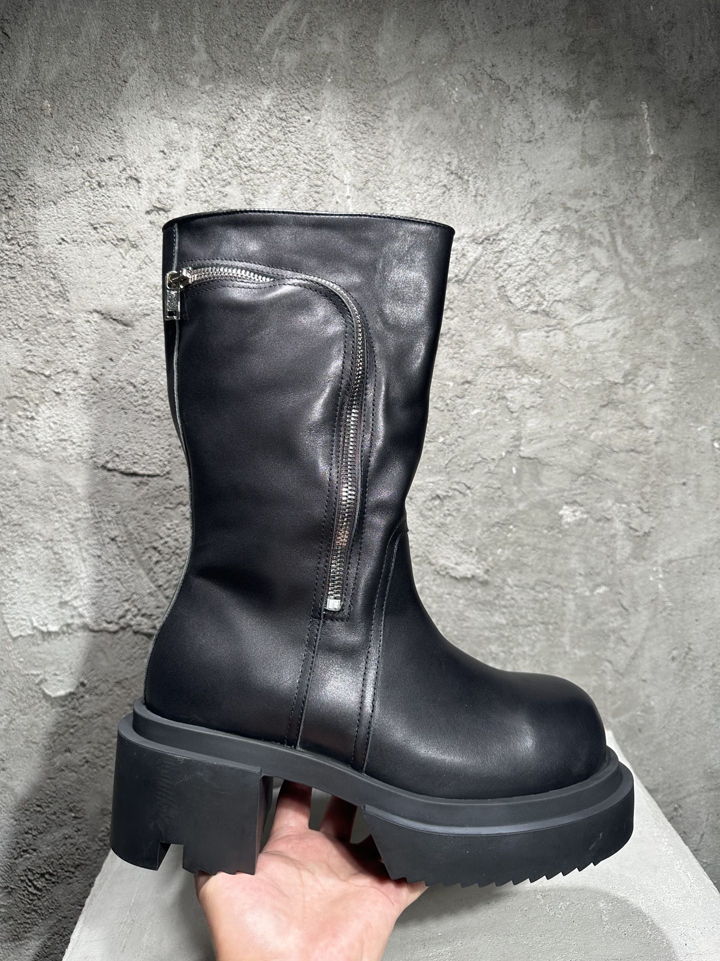 RICK OWENS RO High-Top Black 高筒 厚底 板鞋 休闲鞋 男鞋 女鞋 波鞋  皮質  靴 黑 RU01D3830LOO-09