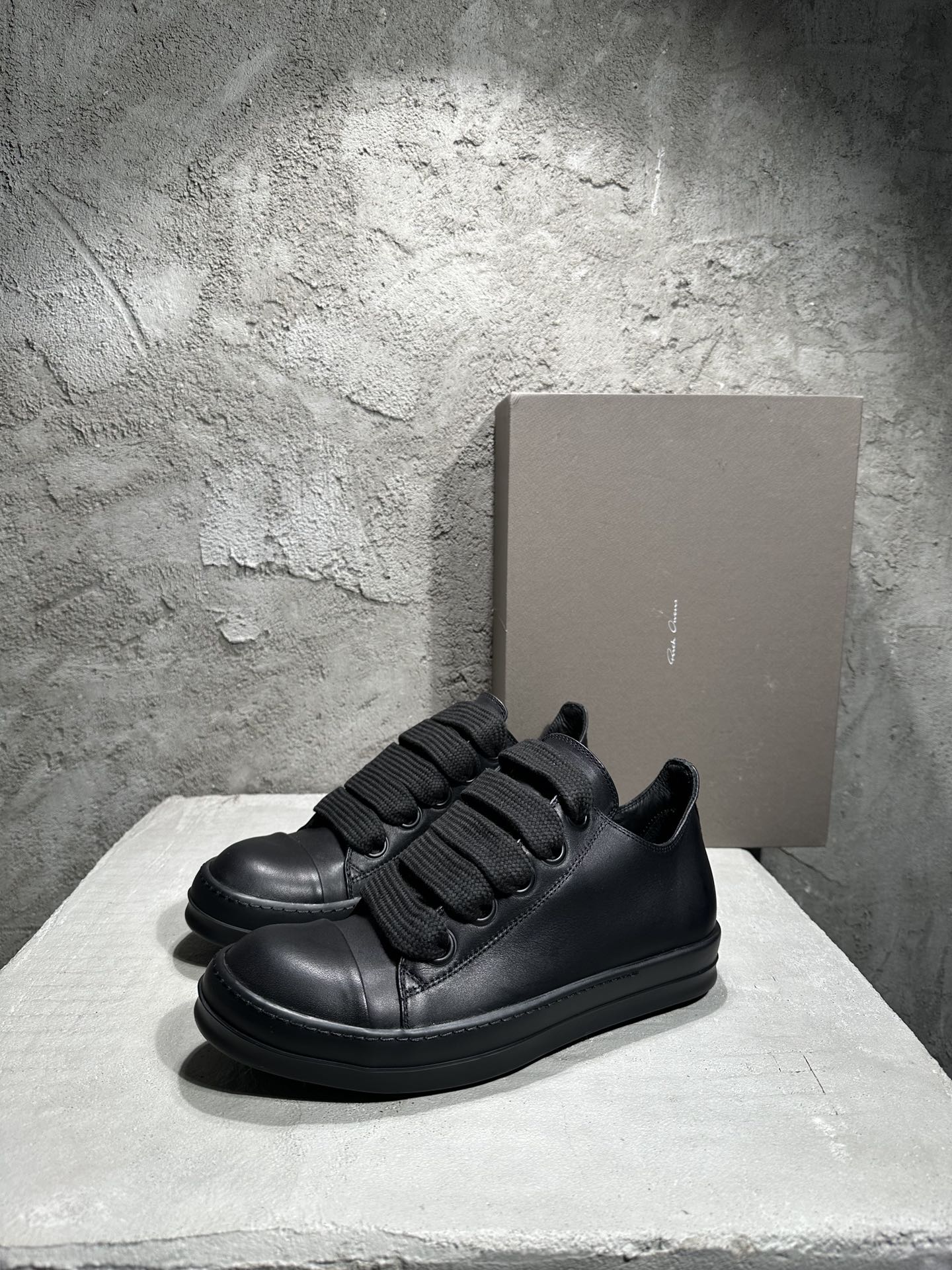 RICK OWENS RO High-Top Black 低筒 厚底 板鞋 休闲鞋 男鞋 女鞋 波鞋  皮質   黑 RU01D3893LCOW2-9999