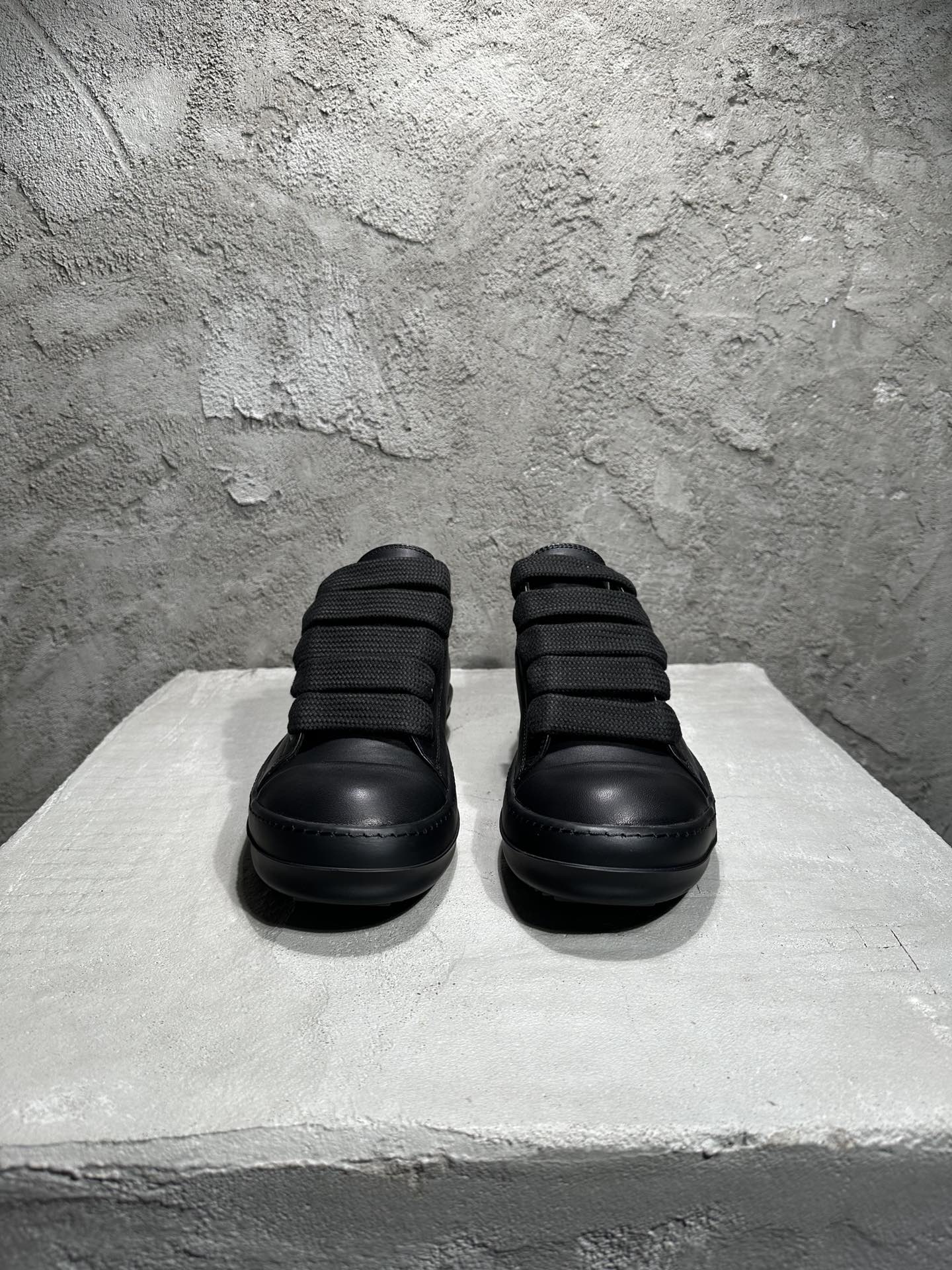 RICK OWENS RO High-Top Black 低筒 厚底 板鞋 休闲鞋 男鞋 女鞋 波鞋  皮質   黑 RU01D3893LCOW2-9999