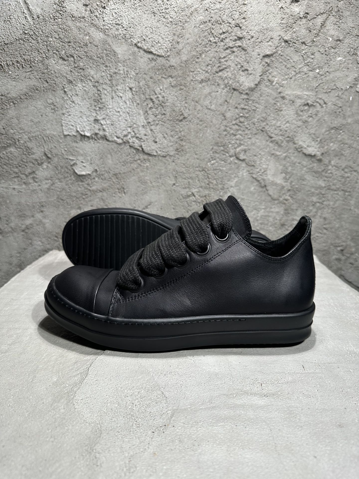 RICK OWENS RO High-Top Black 低筒 厚底 板鞋 休闲鞋 男鞋 女鞋 波鞋  皮質   黑 RU01D3893LCOW2-9999