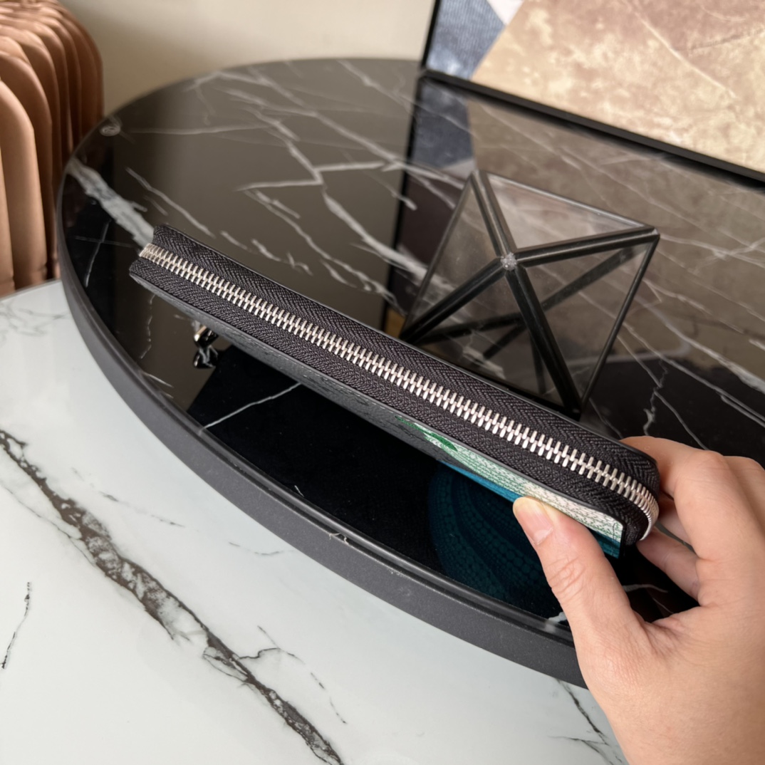 LOUIS VUITTON x Yayoi Kusama Zippy Vertical Wallet 彩色南瓜老花满印 涂层帆布拼皮  路易威登 钱包  长夹 草间弥生 灰色 M81971