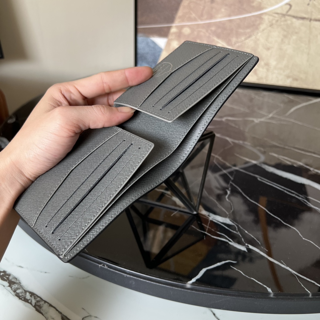 LOUIS VUITTON x Yayoi Kusama Zippy Vertical Wallet 彩色南瓜老花满印 涂层帆布拼皮  路易威登 钱包  短夹  草间弥生 灰色 M81967