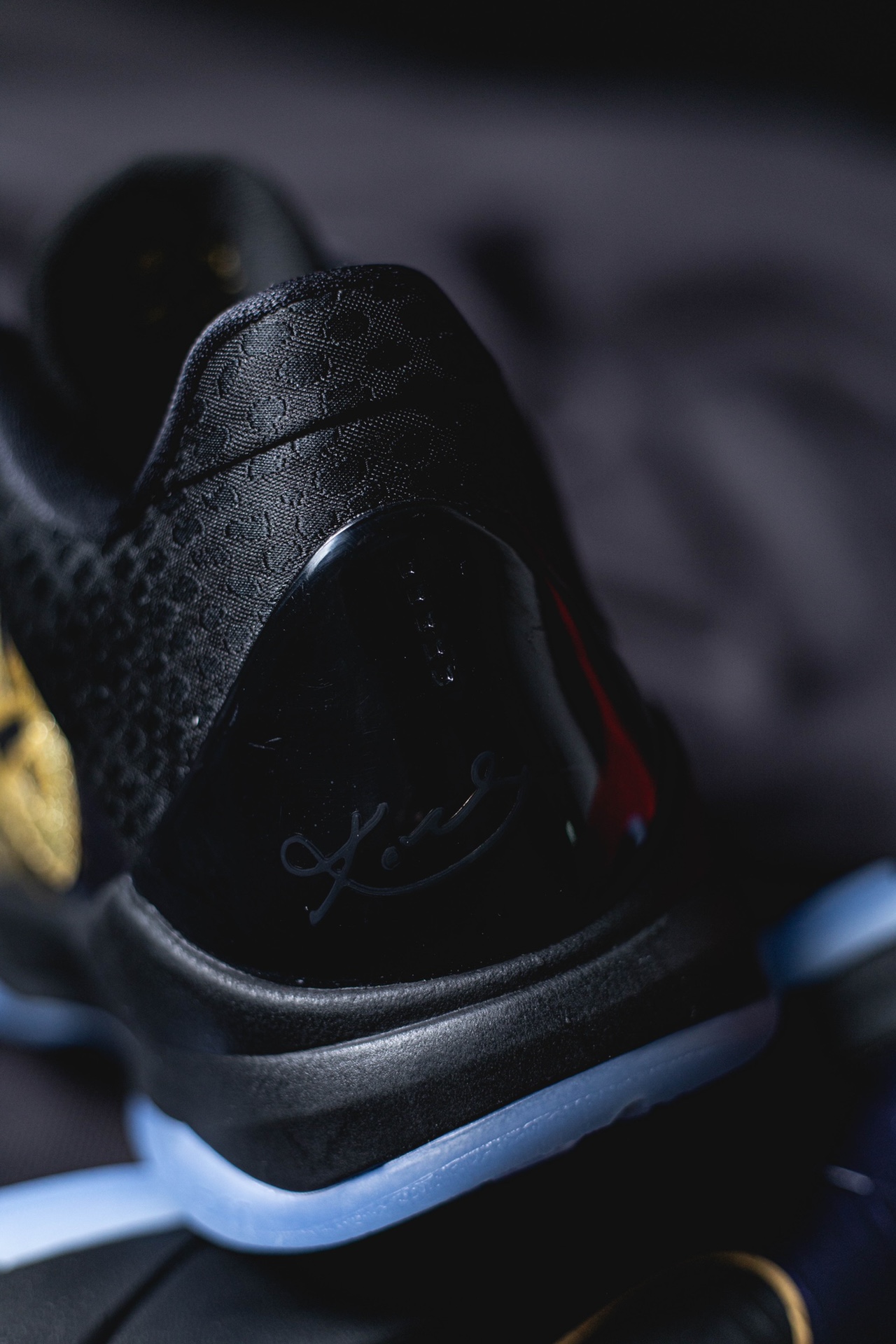 H12/Godkiller Kobe5  Year of the Mamba科比5  前掌气垫 后掌EVA 籃球鞋 球鞋 實戰鞋  真碳板  波鞋 紫蛇 黑紫金 IB4481-500