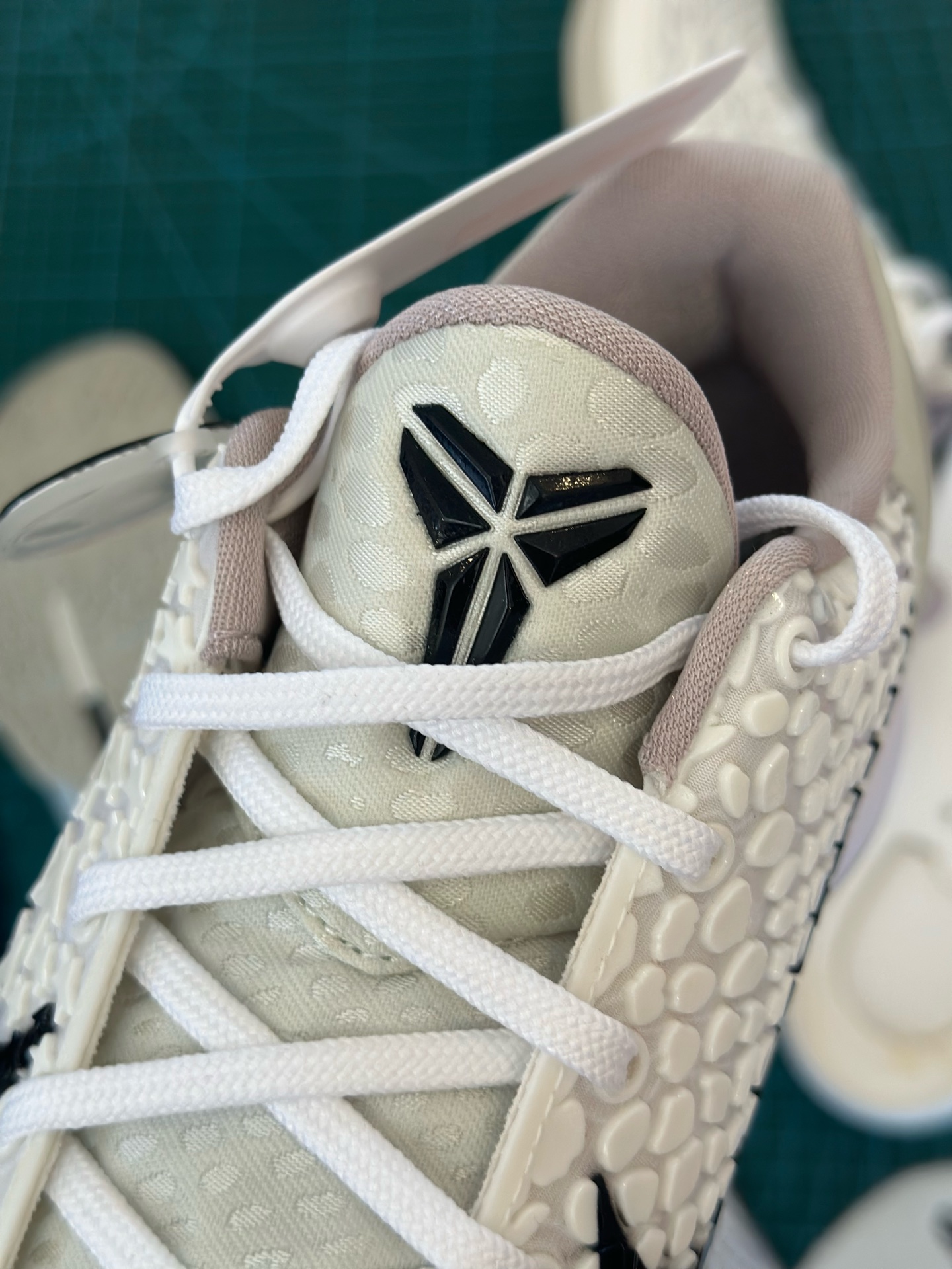  灭世/Max KOBE6  Protro All-Star 2.0 前后气垫 科比 6  籃球鞋 實戰鞋 真碳板 波鞋 球鞋 波鞋 男鞋  星星FQ3546-100