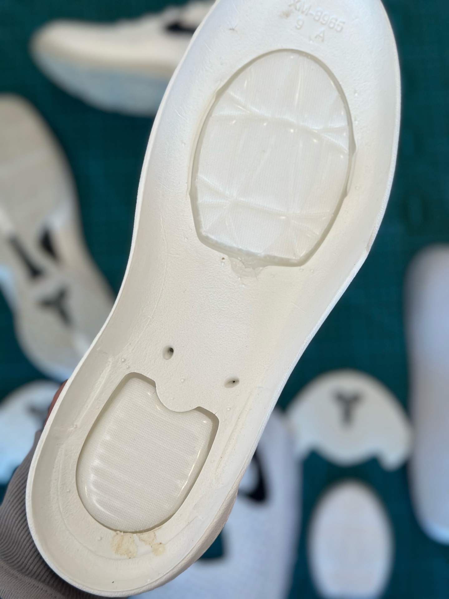  灭世/Max KOBE6  Protro All-Star 2.0 前后气垫 科比 6  籃球鞋 實戰鞋 真碳板 波鞋 球鞋 波鞋 男鞋  星星FQ3546-100