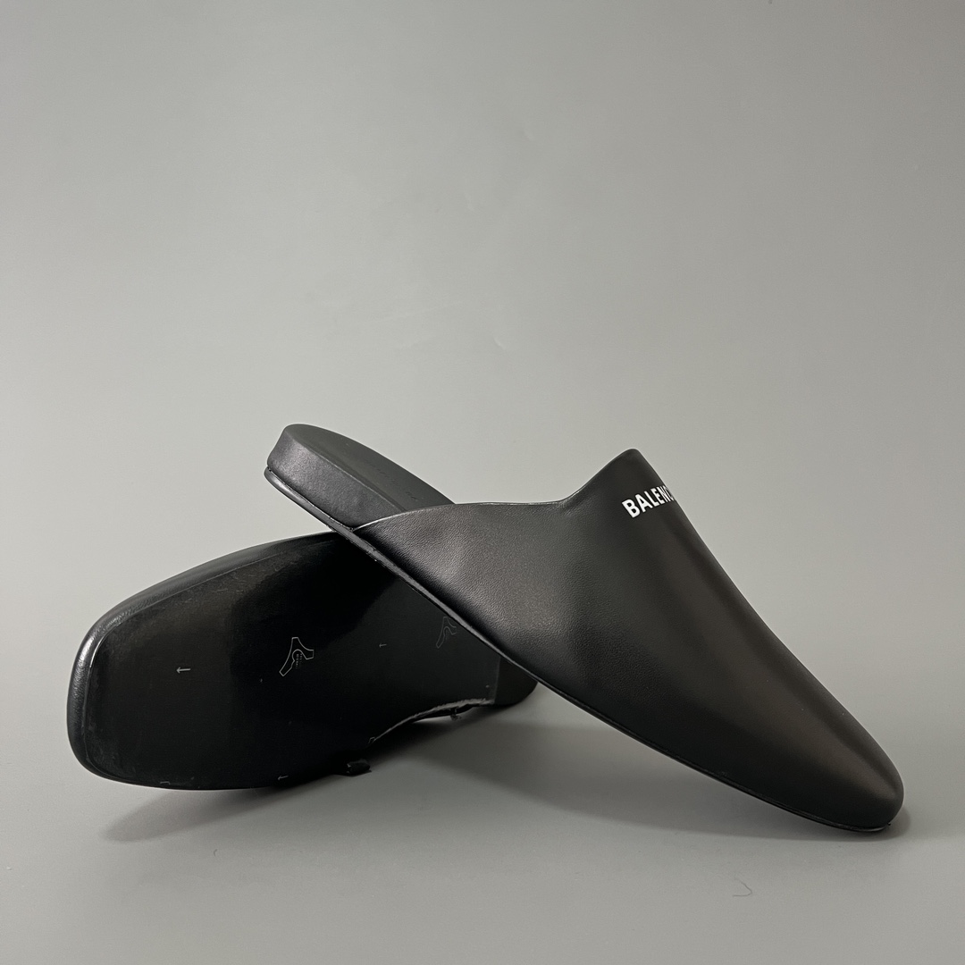 Balenciaga COSY 巴黎世家 低筒 小牛皮 平底 速干包头拖鞋 凉拖 男款 黑色白字体 636604WA72G1006