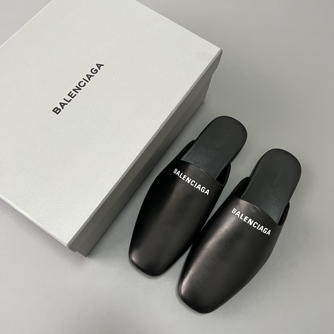 Balenciaga COSY 巴黎世家 低筒 小牛皮 平底 速干包头拖鞋 凉拖 男款 黑色白字体 636604WA72G1006