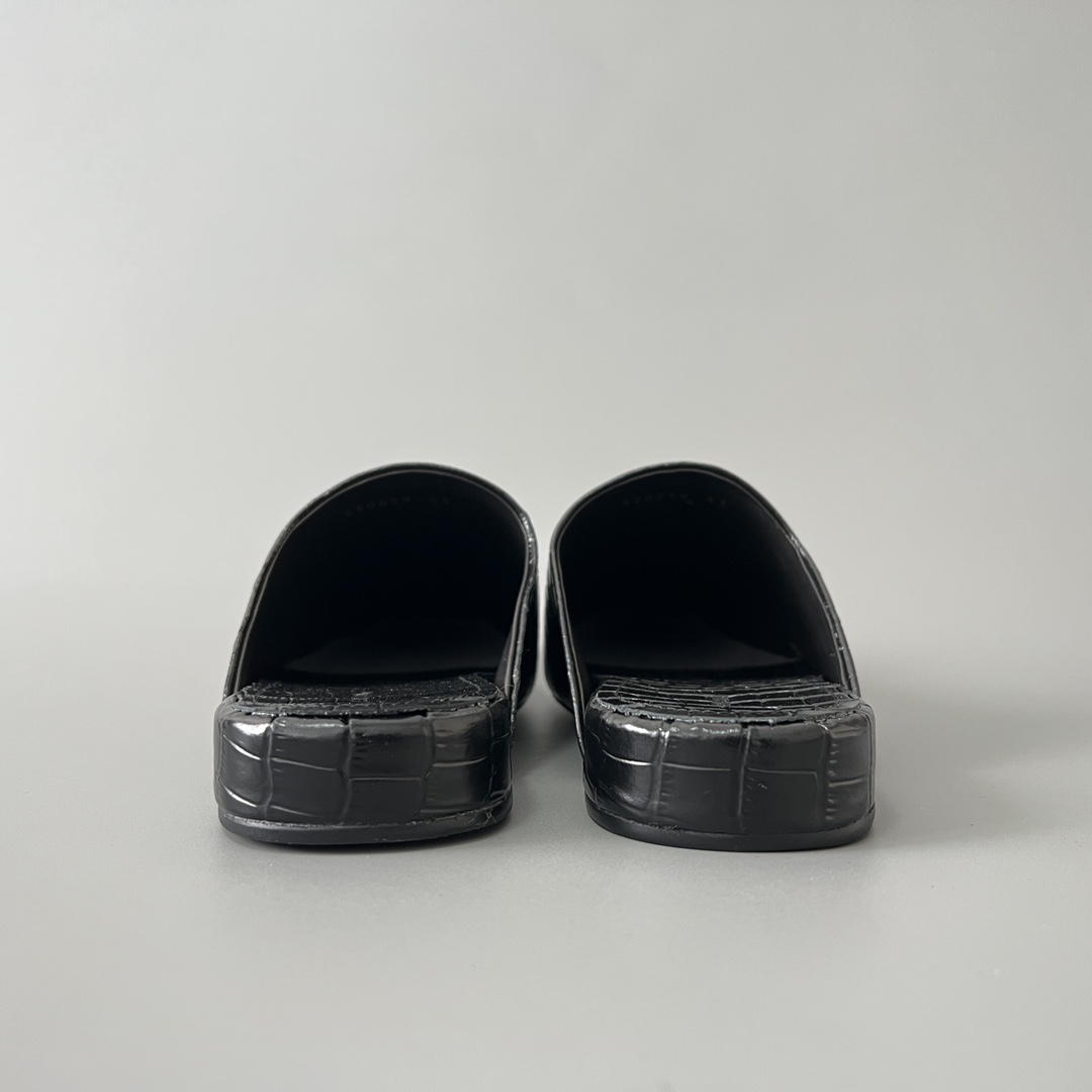 Balenciaga COSY 巴黎世家 低筒 小牛皮 平底 速干包头拖鞋 凉拖 男款 双B黑色格纹 654644WBB721010