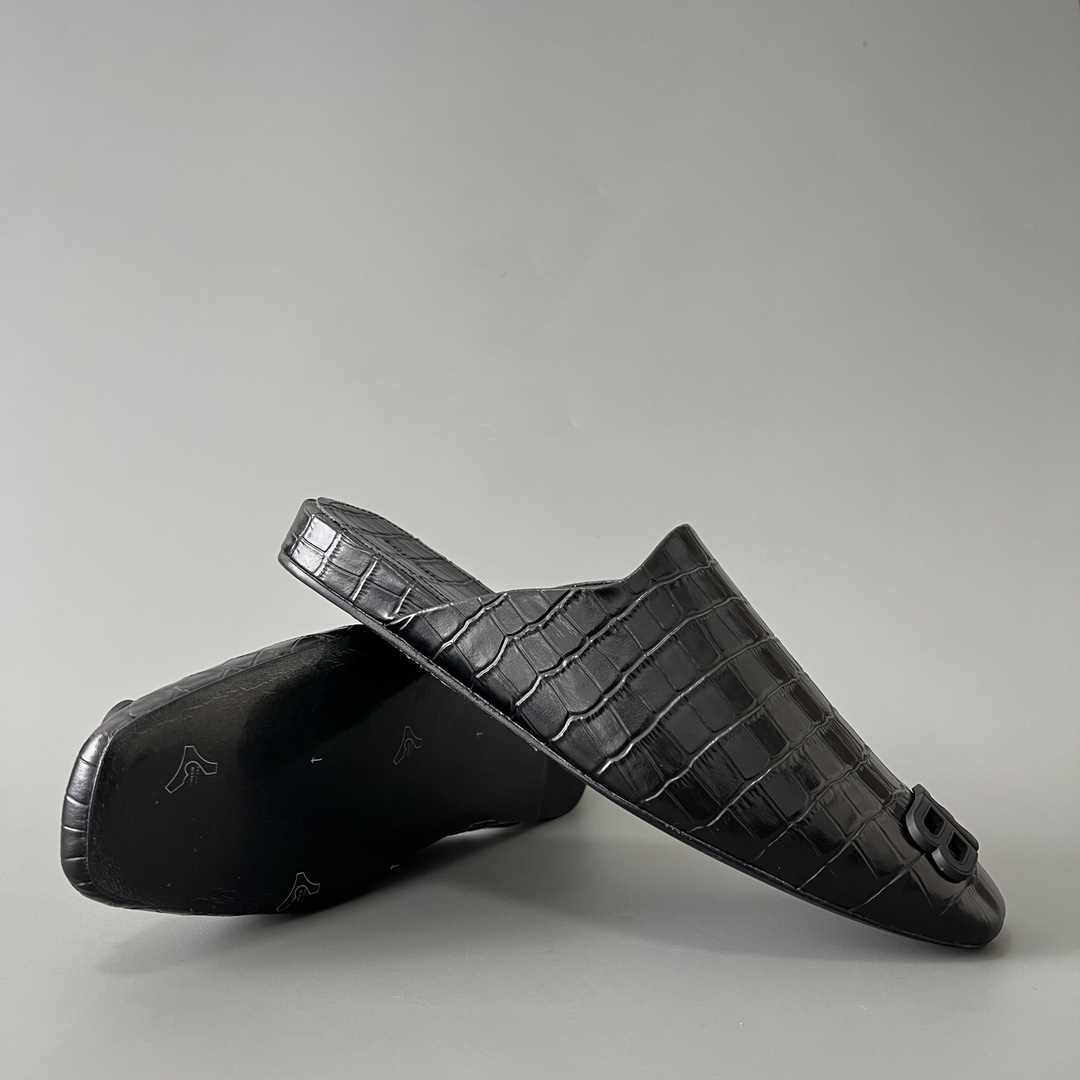 Balenciaga COSY 巴黎世家 低筒 小牛皮 平底 速干包头拖鞋 凉拖 男款 双B黑色格纹 654644WBB721010