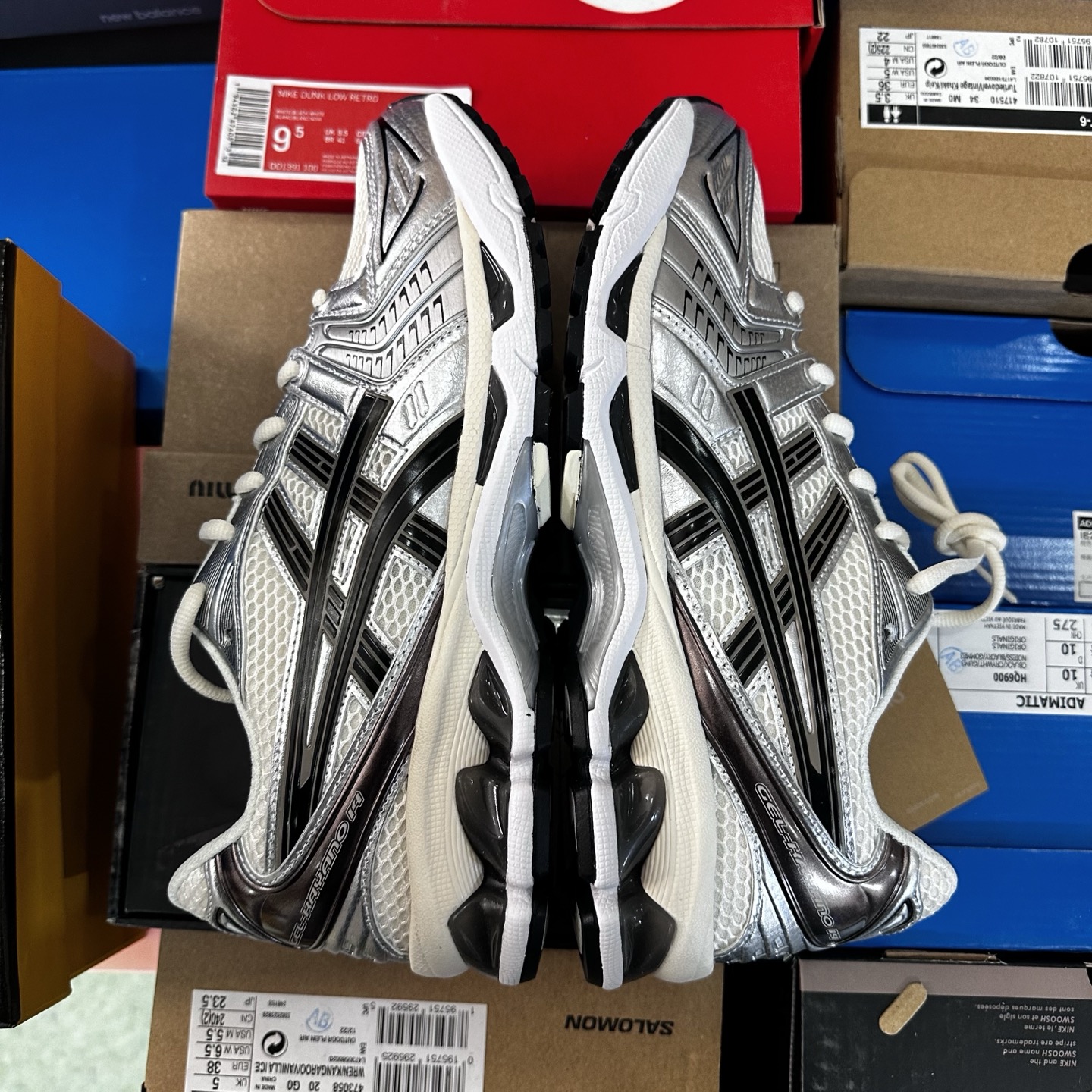  新版 ASICS GEL-KAYANO K14 亚瑟士  低筒 减震 户外 运动鞋 跑步鞋  休闲鞋 板鞋 男女同款   1201A019-108